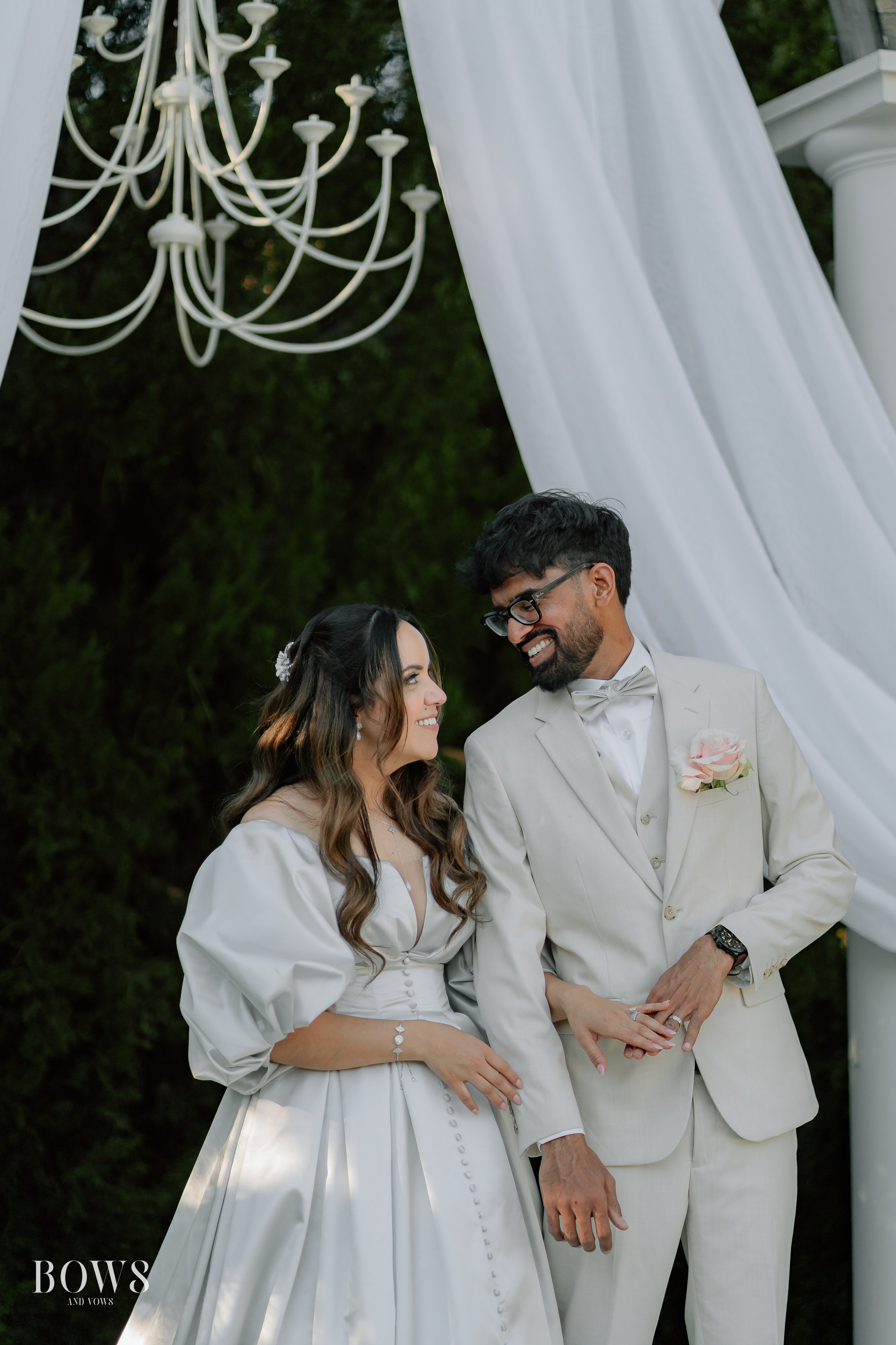 ARAVIND & MARISSA. WEDDING PHOTO COLOR GRADING