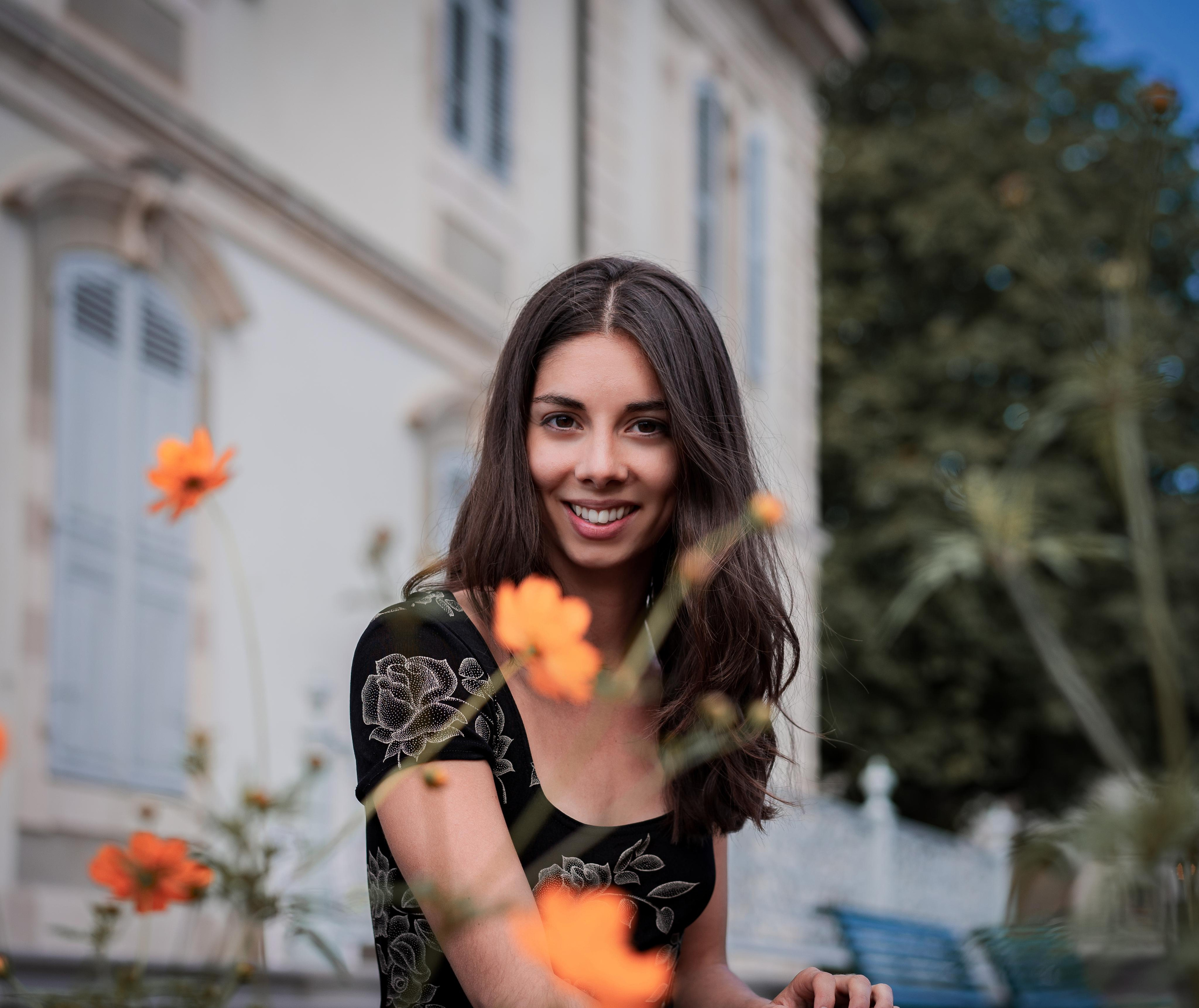 Dorra et Jillian / Parc La Grange. Photographe à Genève - Eugenia Andres