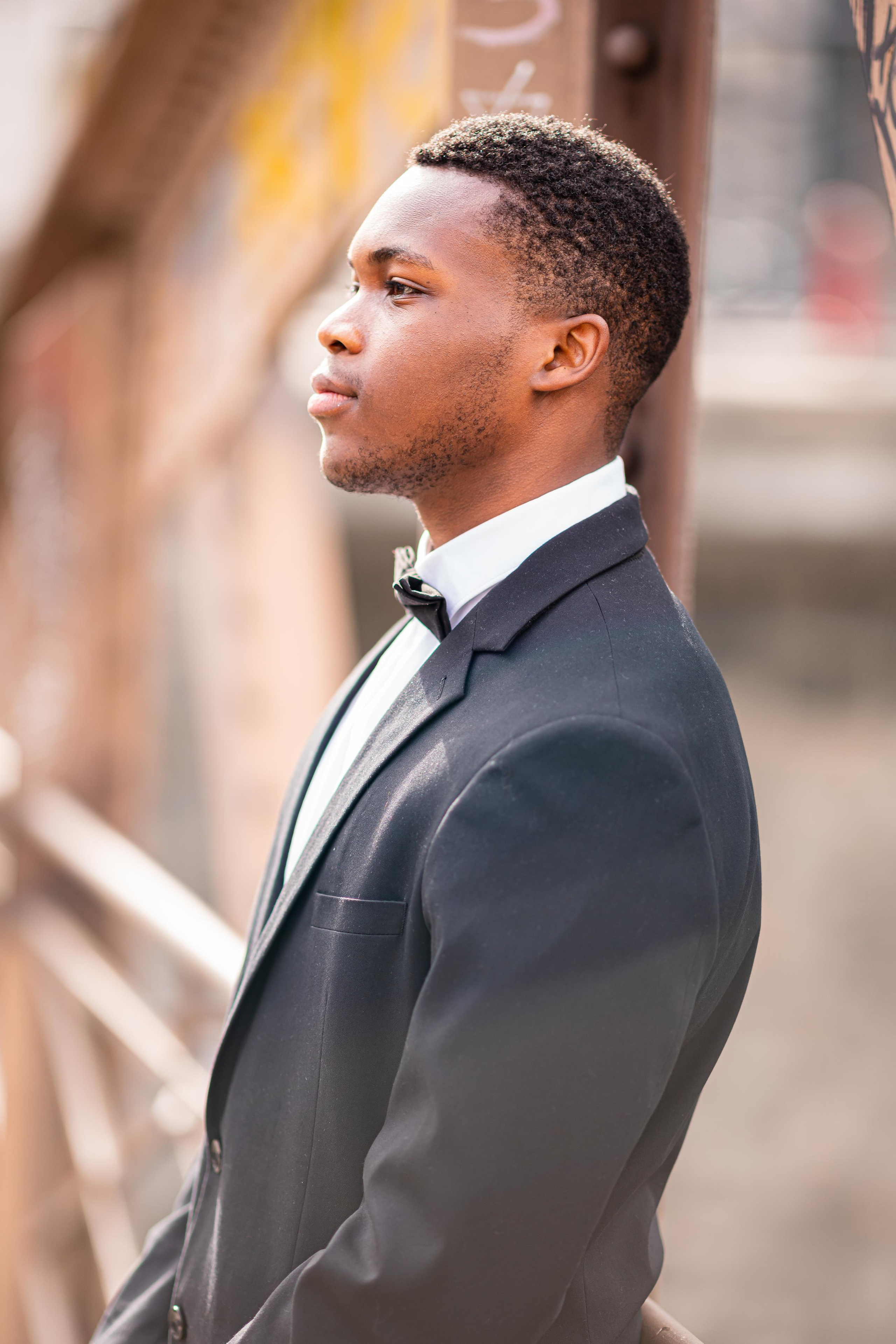 Paul-Leonard / Trompettiste sous la pluie. Photographe à Genève - Eugenia Andres