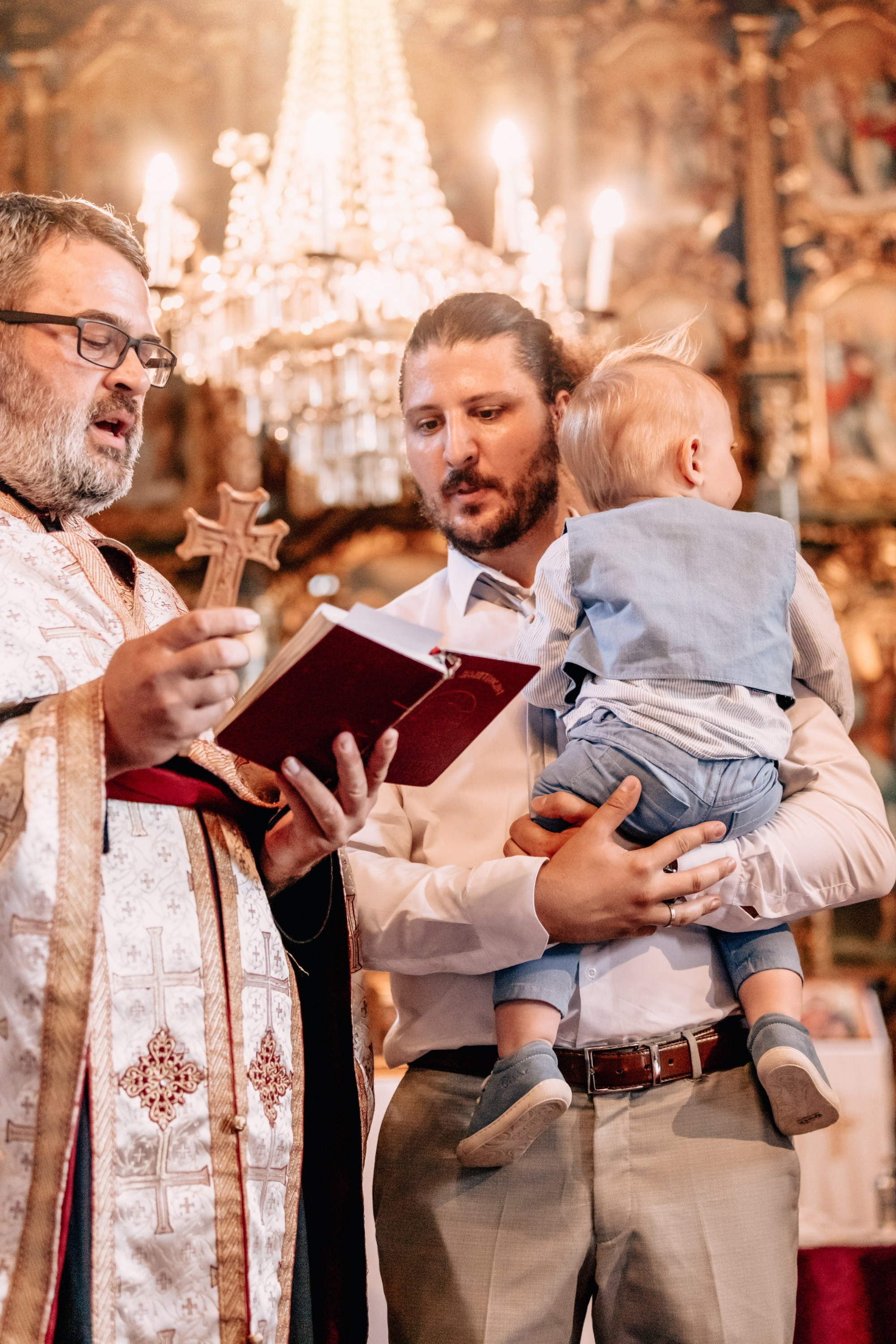 FOTOGRAFISANJE KRŠTENJA. Fotografi iz Backog Petrovca David i Andrea Stojanovic
