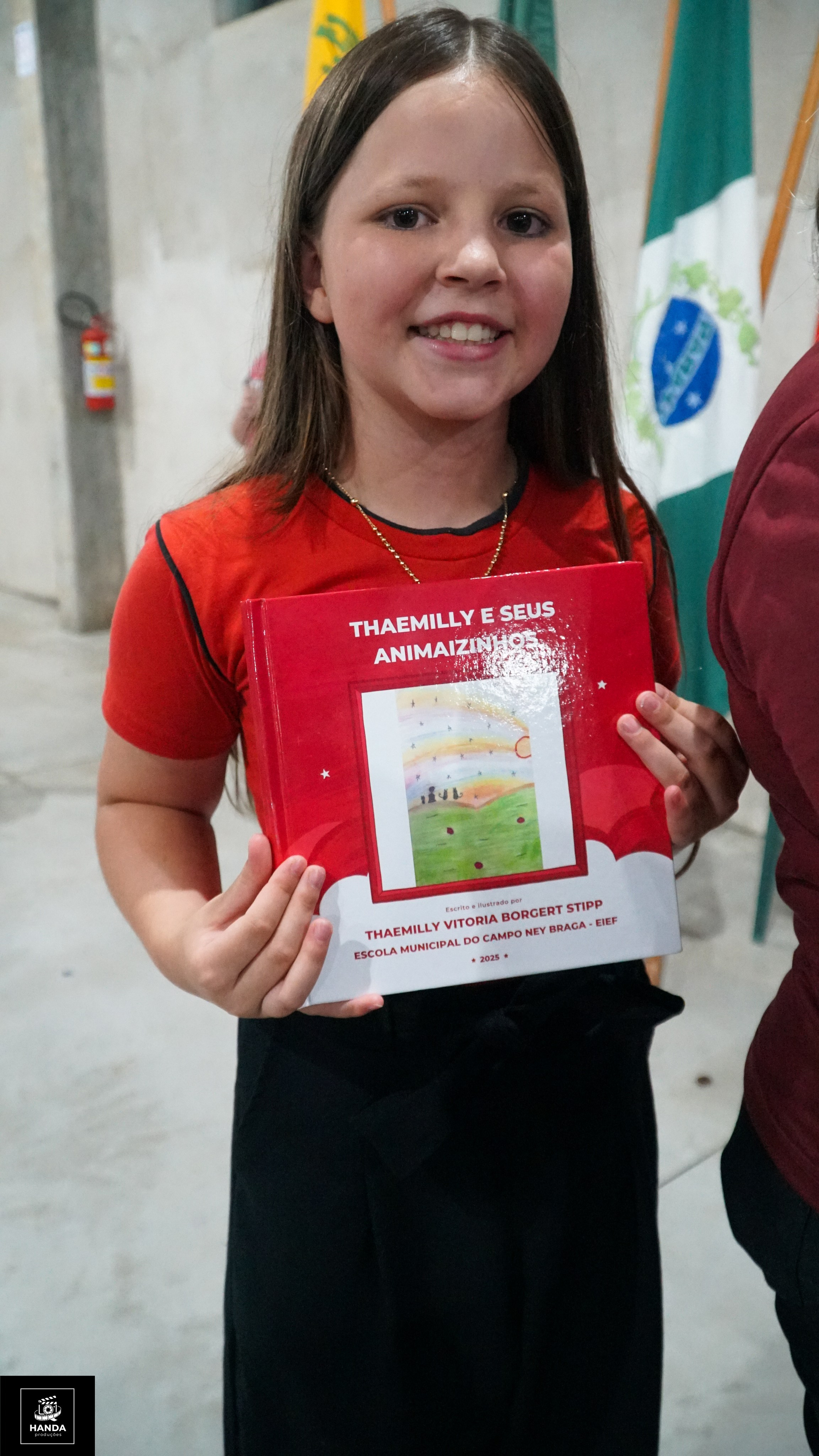 Noite autógrafos colégio Aurélio Buarque de Holanda. Handa Produções