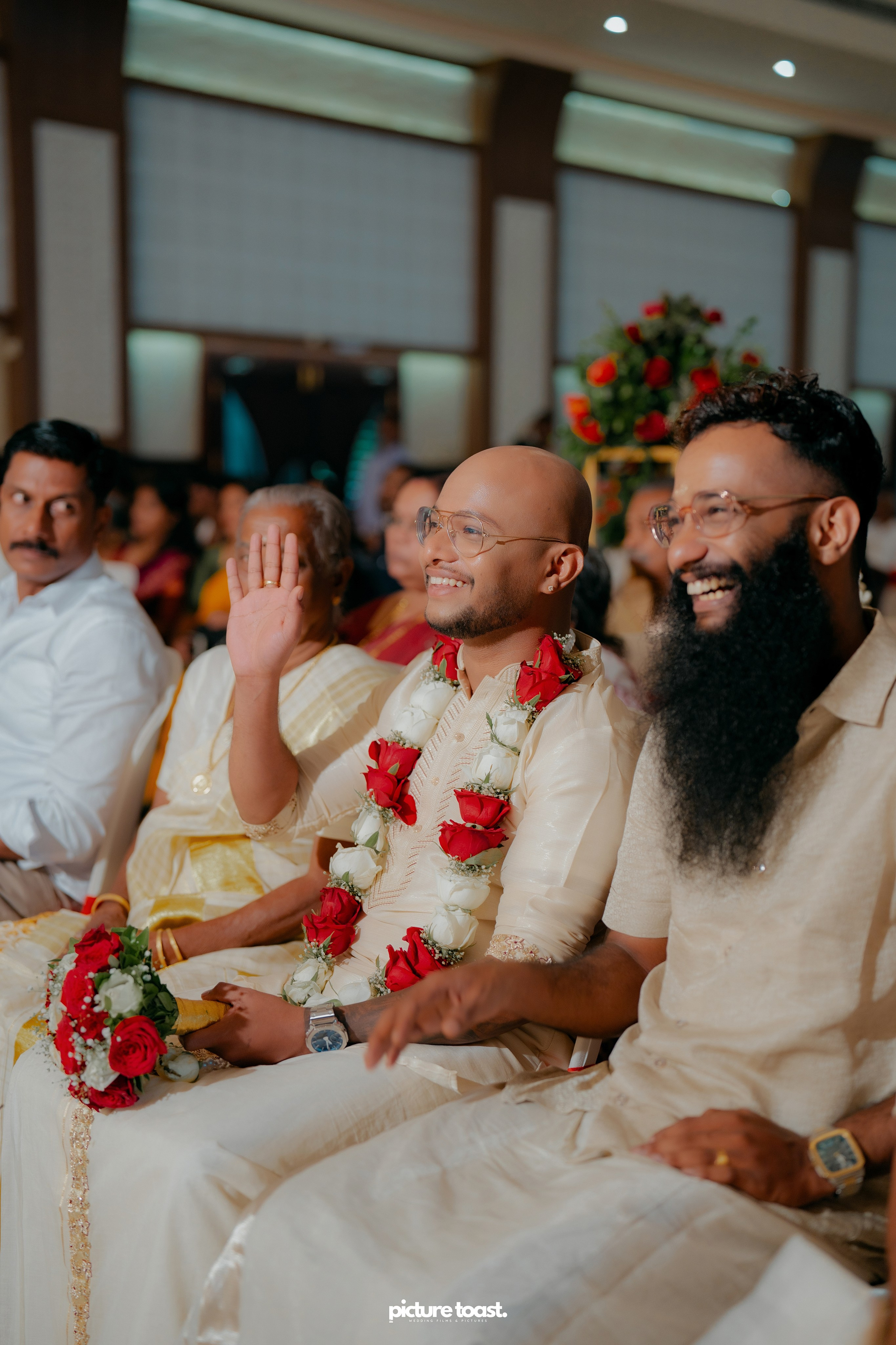 Traditional Kerala Hindu Wedding Ft. Anusree & Vishnu. Fine art Wedding Photographers in India & Canada