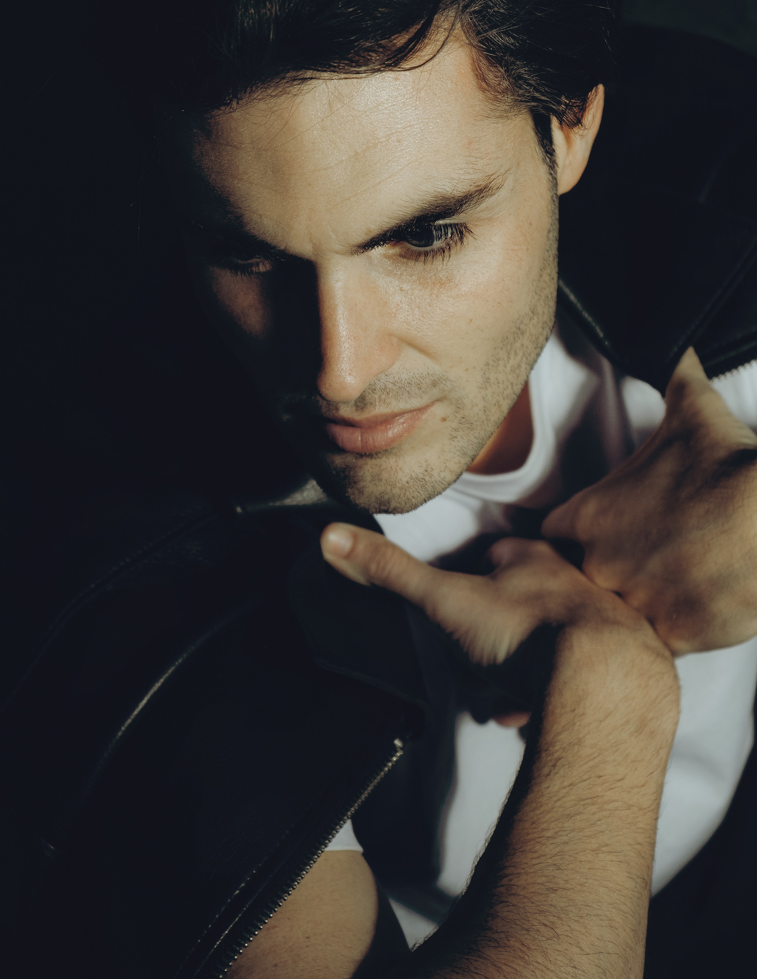 Фотосессия для актера Jaime Medina в дюнах — фотограф Андрей Луковников, Испания (Гуардамар, Аликанте, Торревьеха)