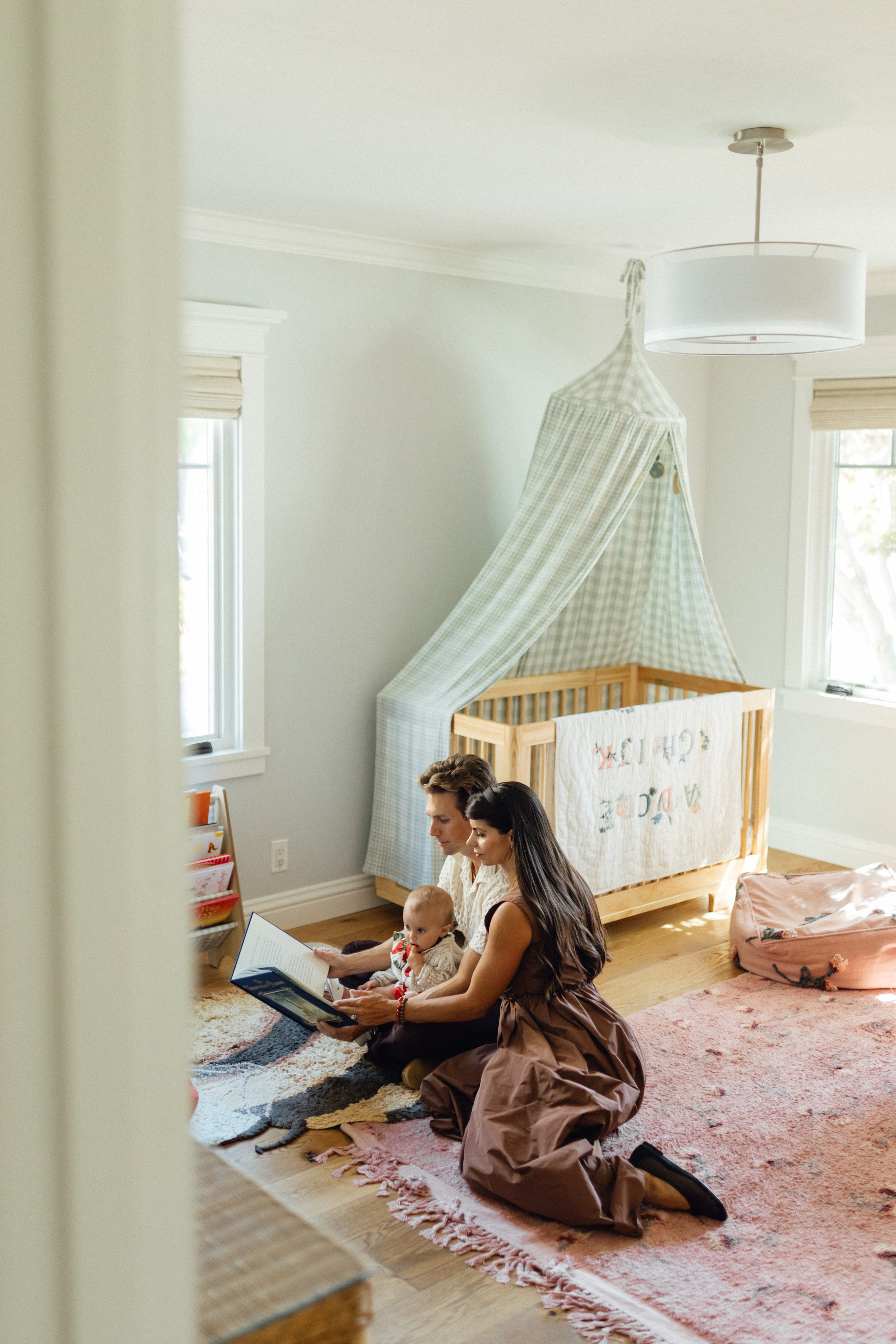 Happy 1st Birthday to Sweet Little Daphne. Maternity, newborn photographer in the Bay Area|Iryna Rakivnenko