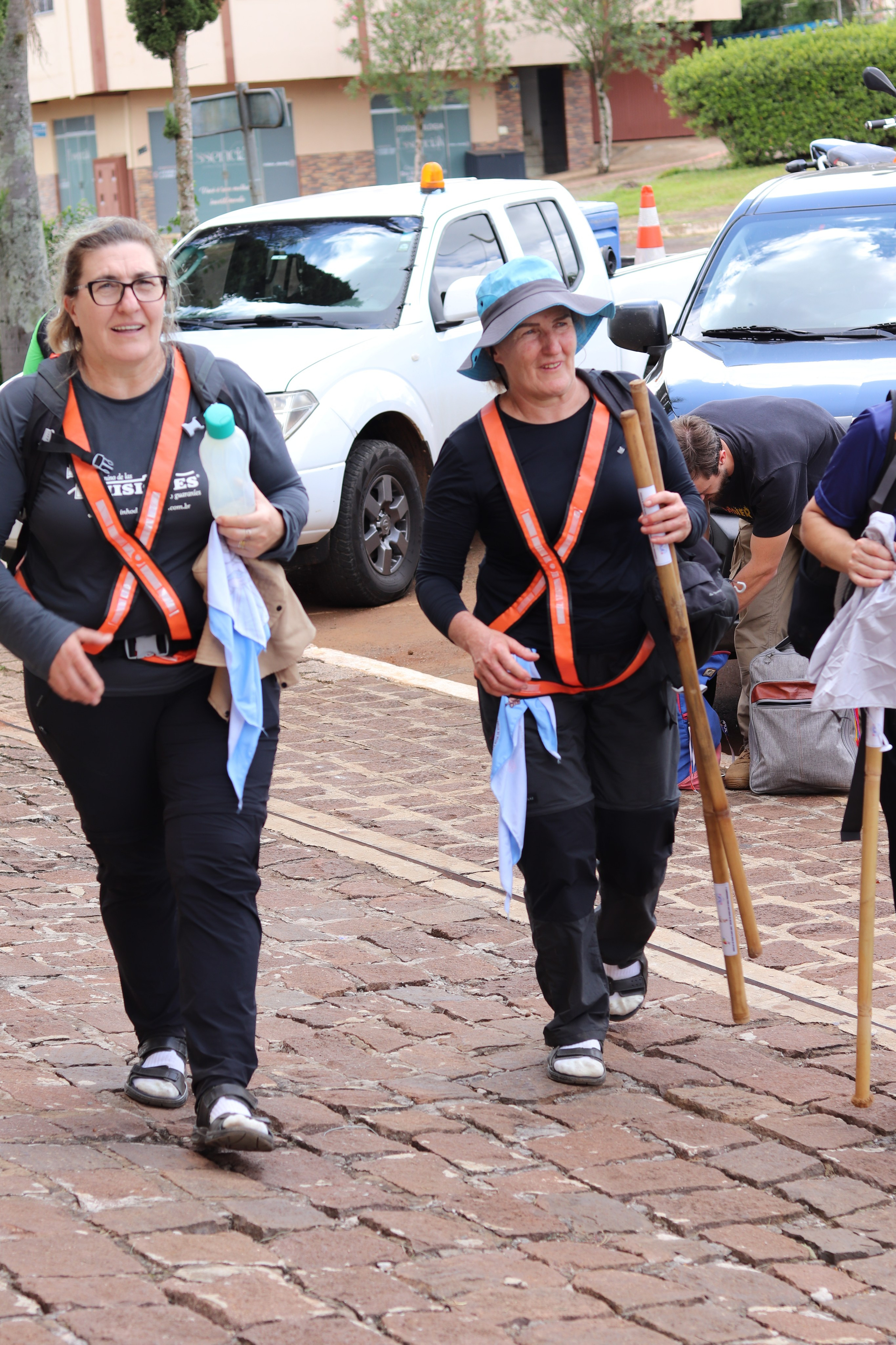 Peregrinação Nossa Senhora de Belém. Handa Produções