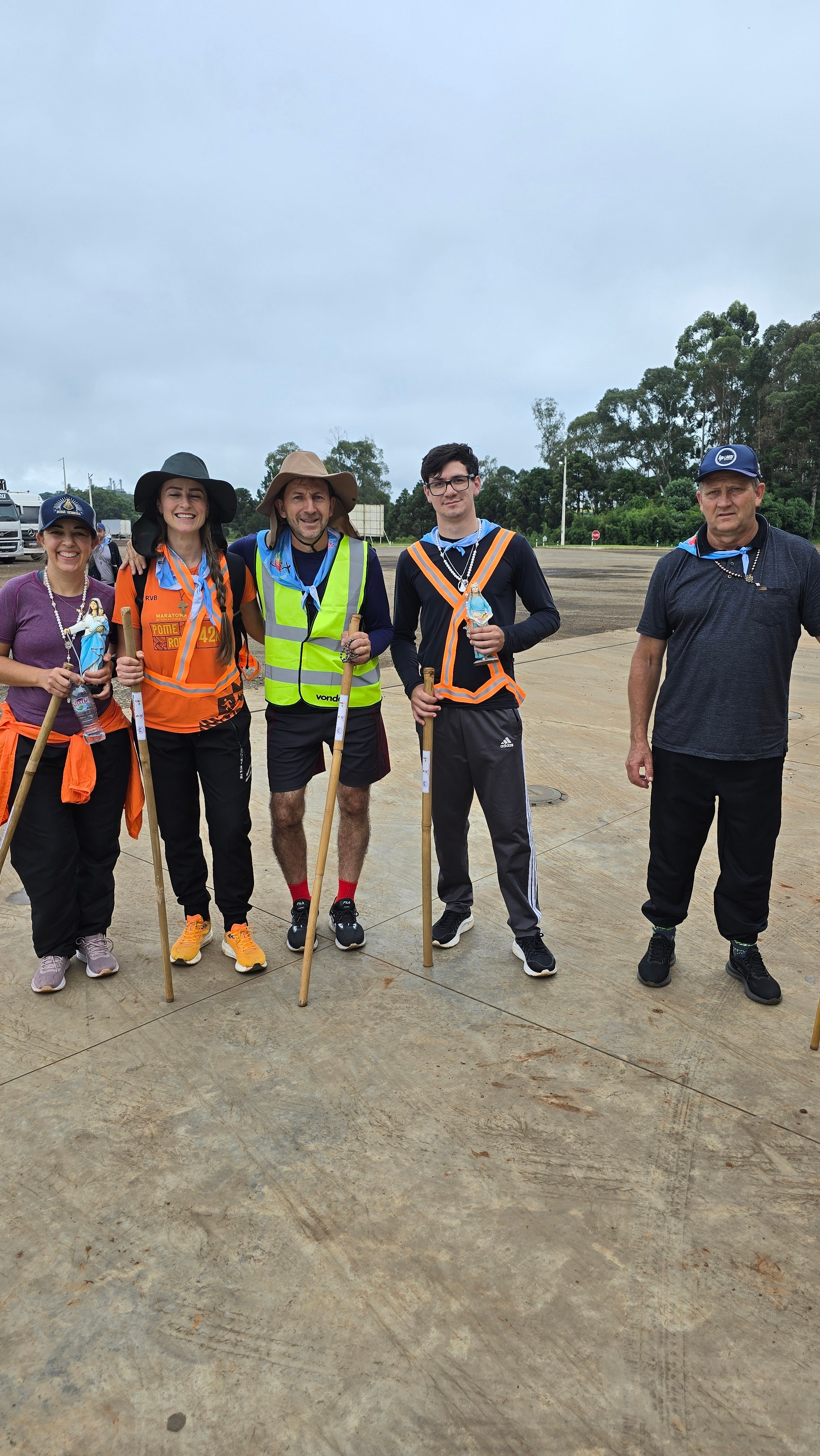 Peregrinação Nossa Senhora de Belém. Handa Produções