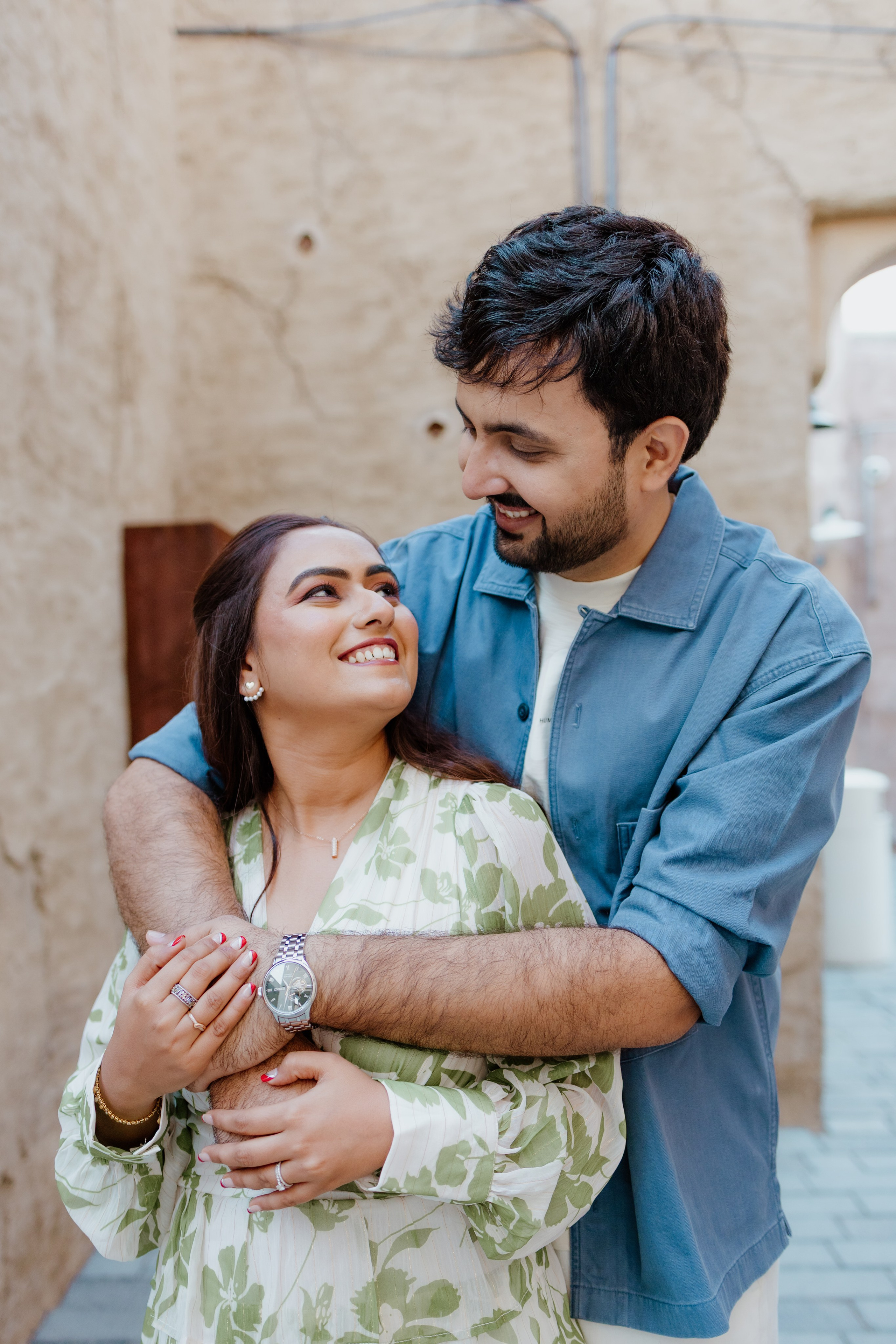 COUPLE SESSIONS. Love Emotions Weddings