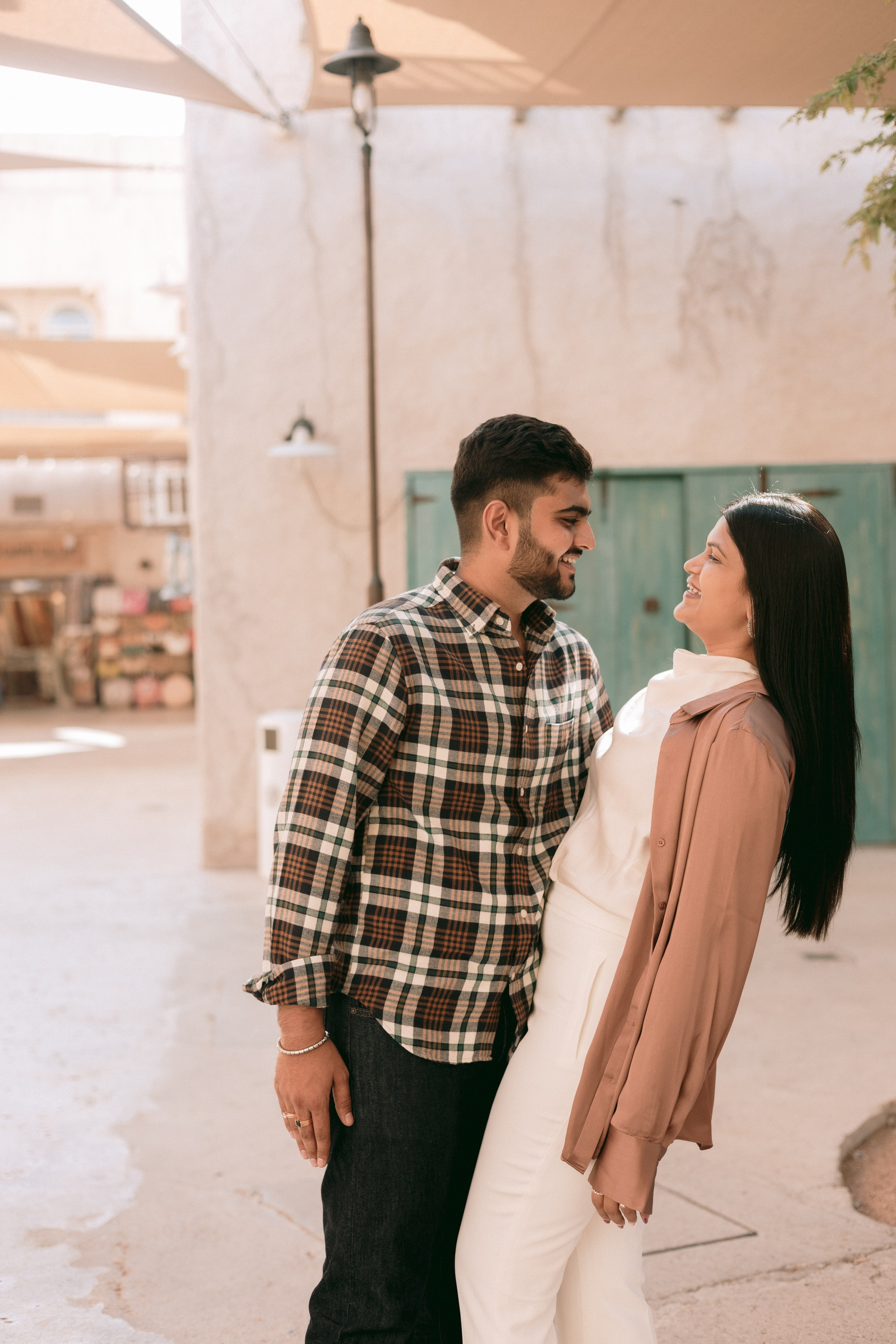 COUPLE SESSIONS. Love Emotions Weddings