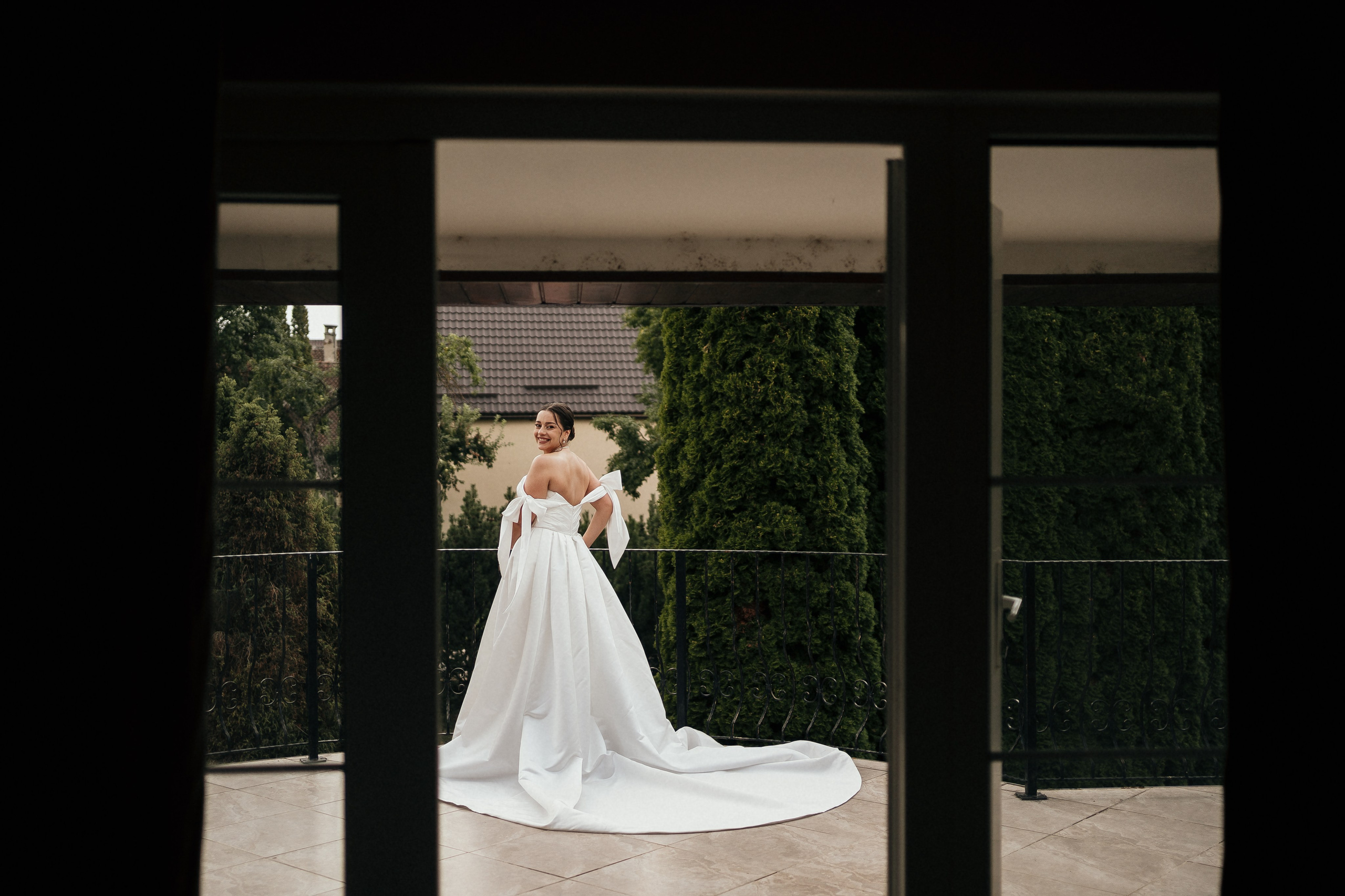 Andreea & Constantin. Ionutdraganfoto.com