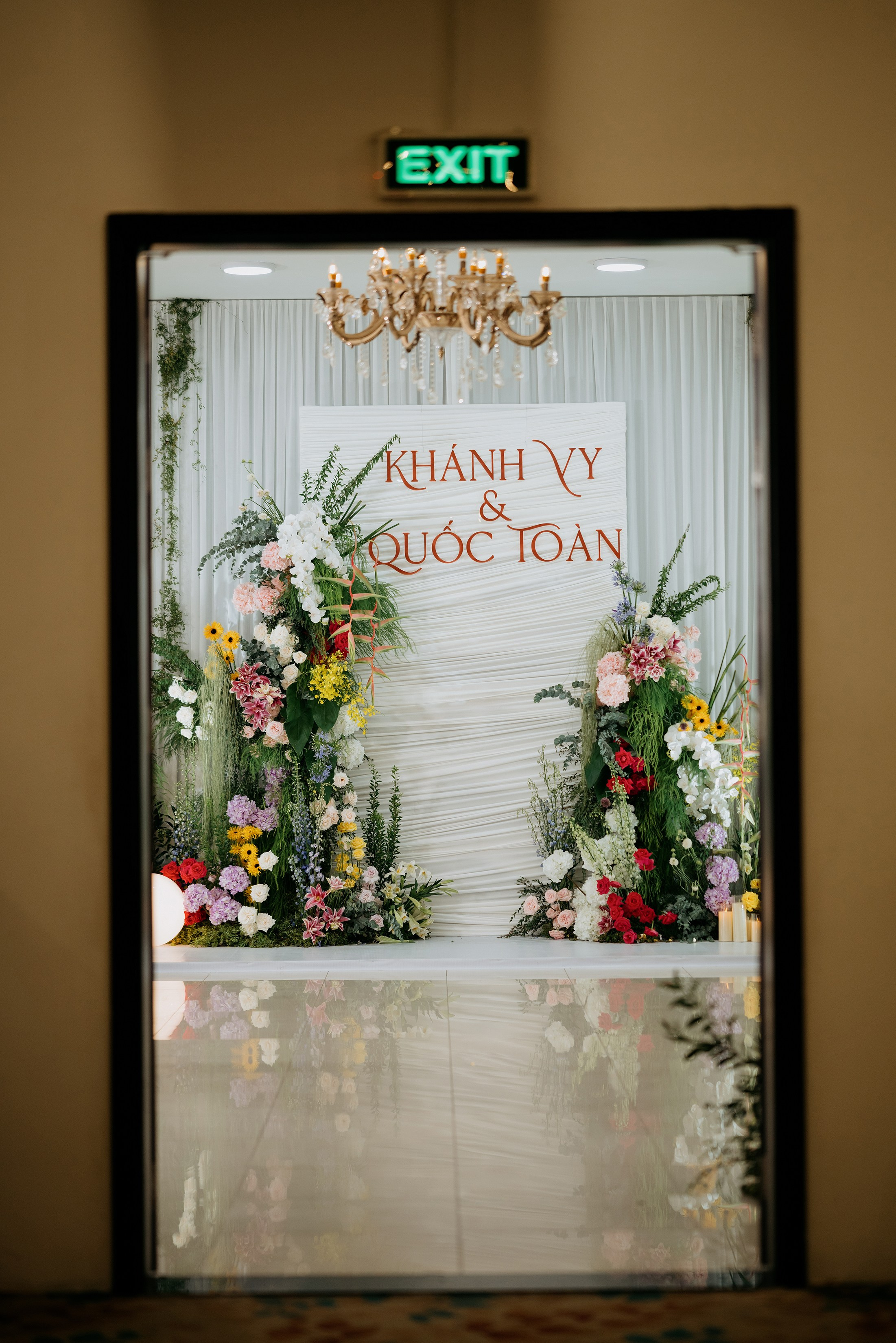 TOAN & VY / Wedding Journalism. Saigon Wedding Present | Art Beyond Moments