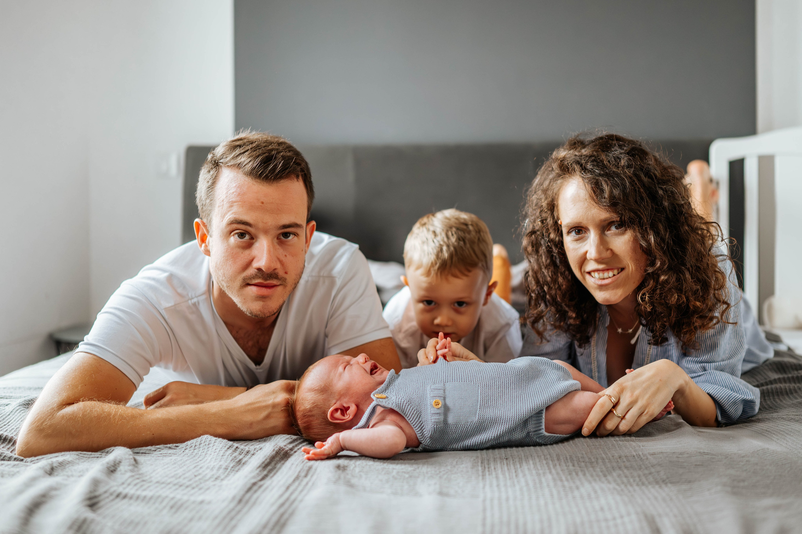 Sanja, Dušan, Teodor i Viktor - porodično fotografisanje. Dečiji i porodični fotograf