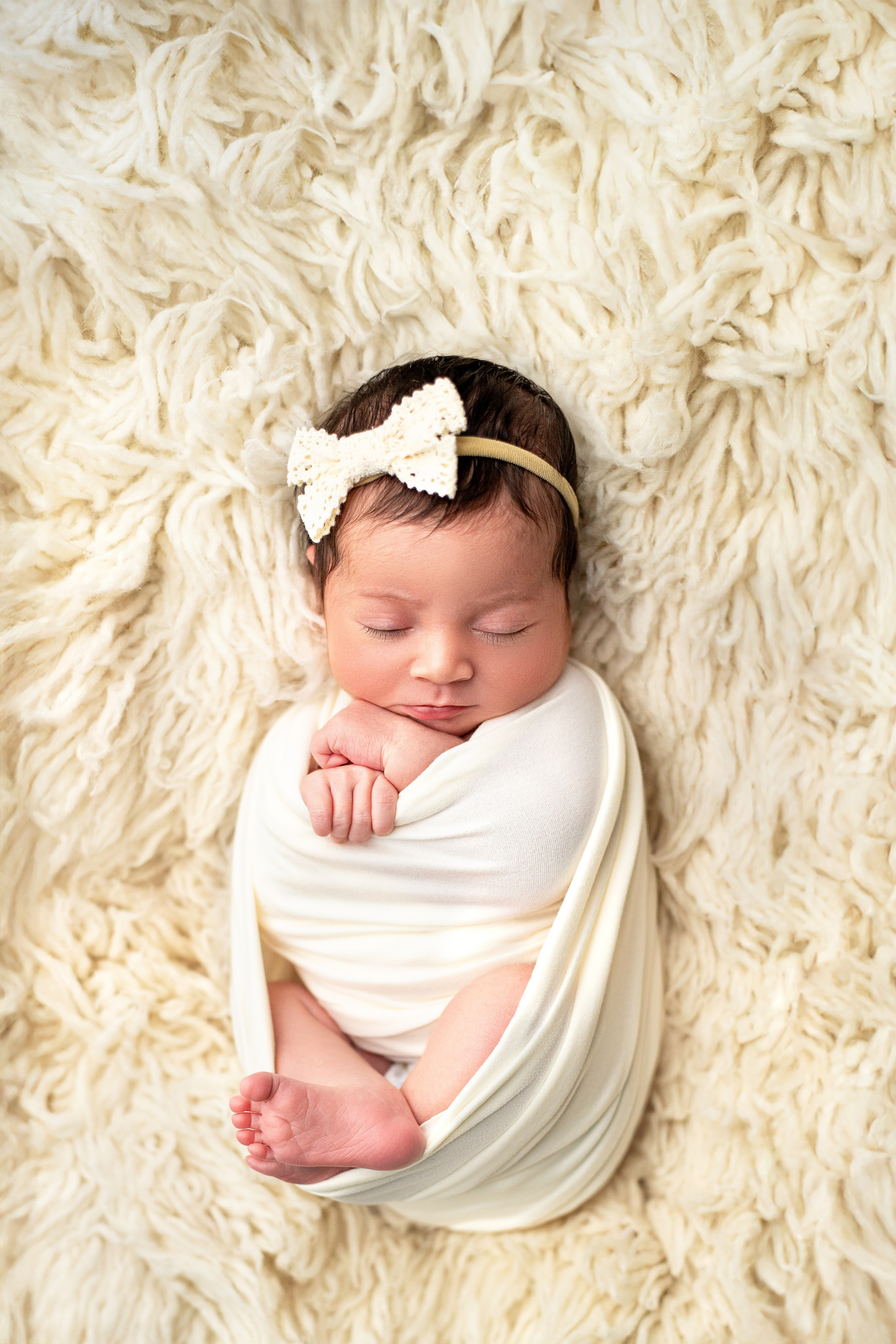 Newborn Classic. Mary Newborn Photo