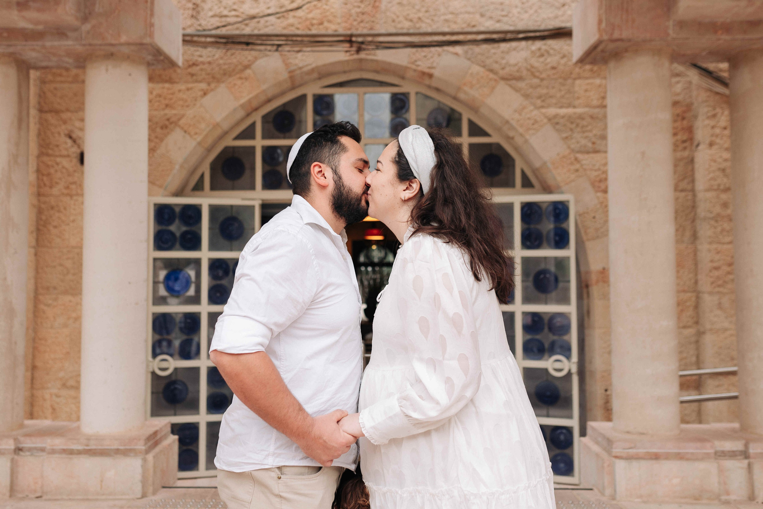 EXPECTING A BABY, JERUSALEM. PHOTOGRAPHER IN ISRAEL