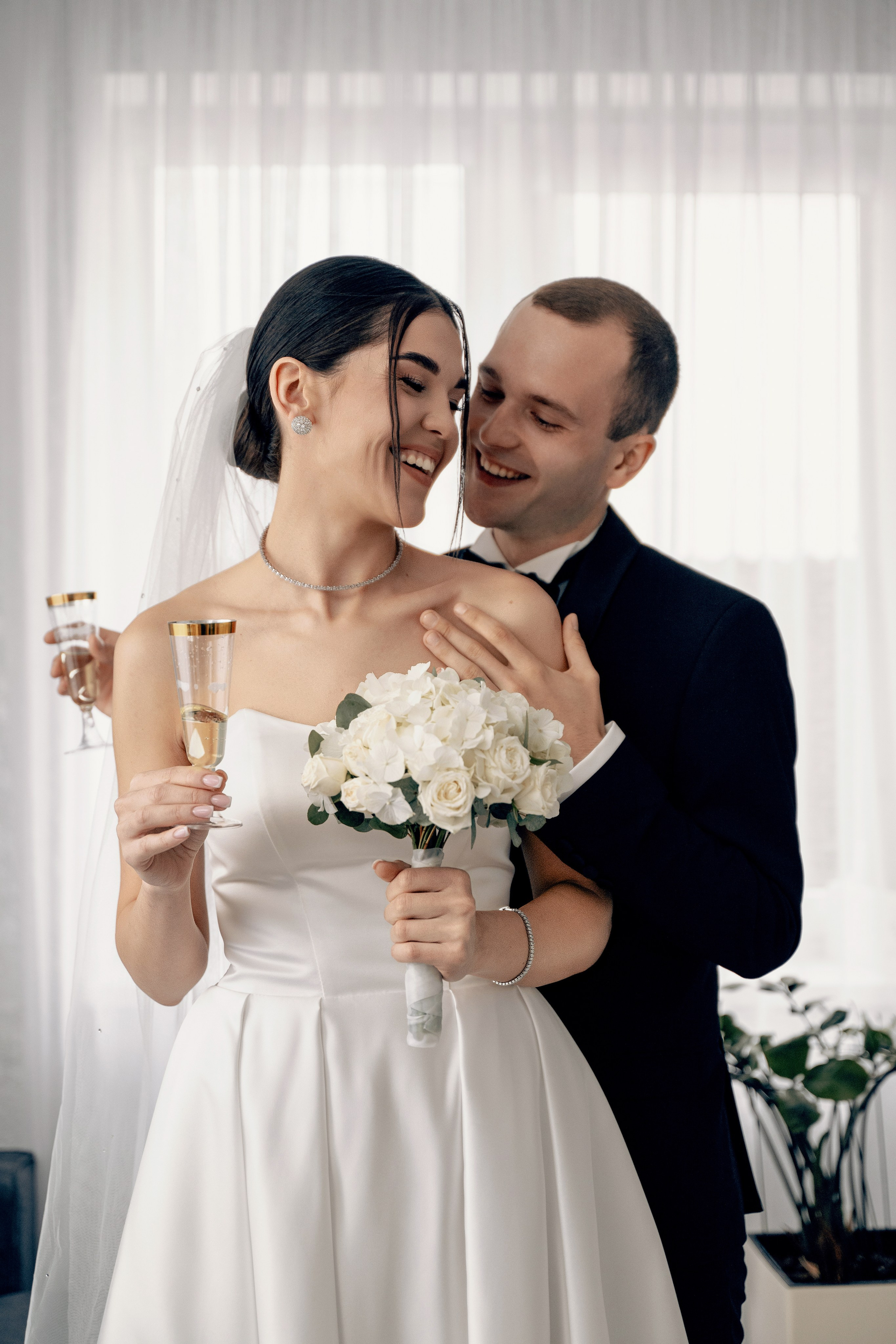 Подготовка невесты. Sākums