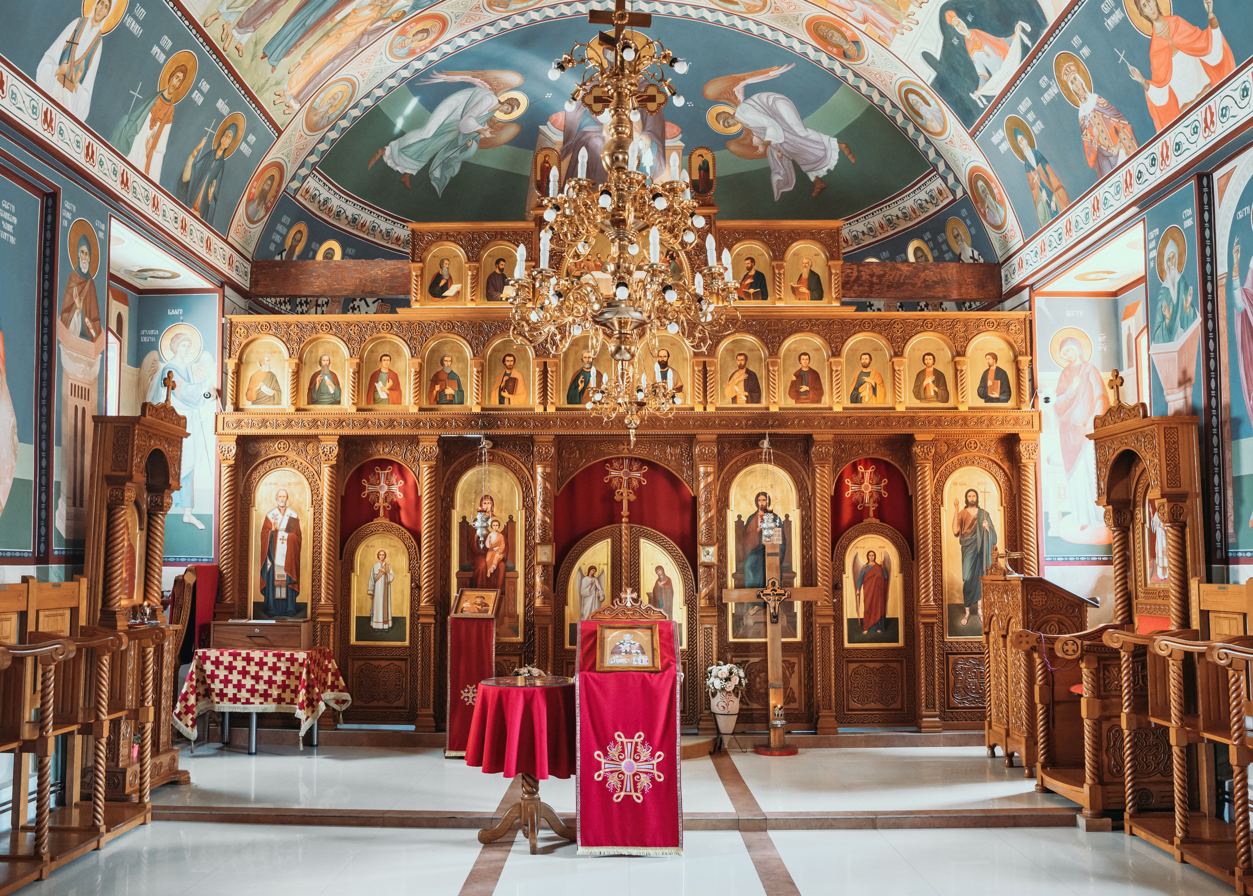 FOTOGRAFISANJE VENČANJA. DEČIJI FOTOGRAF BEOGRAD|NOVOGODISNJE FOTOGRAFISANJE|CAKE SMASH