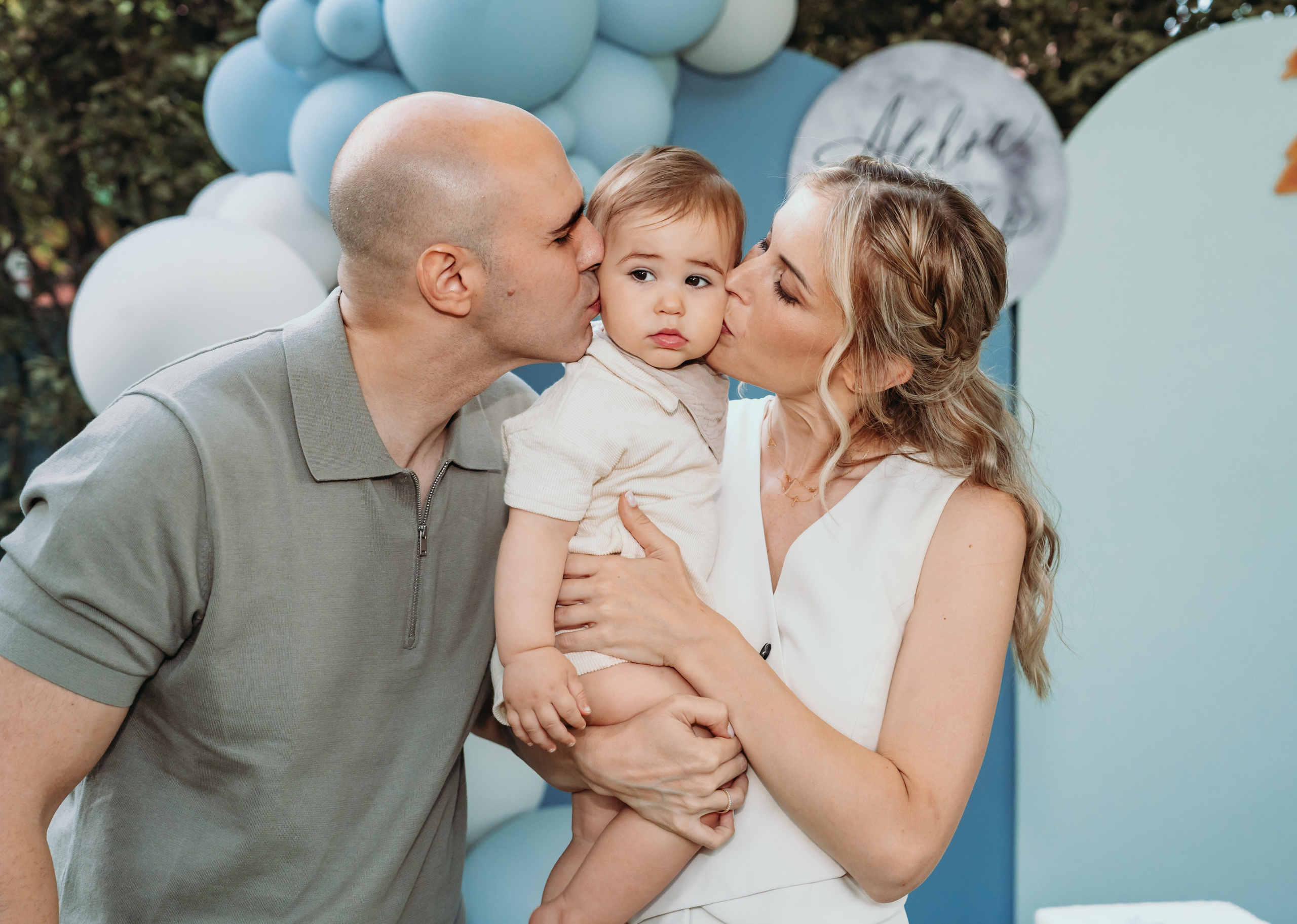 FOTOGRAFISANJE ROĐENDANA. DEČIJI FOTOGRAF BEOGRAD|NOVOGODISNJE FOTOGRAFISANJE|CAKE SMASH