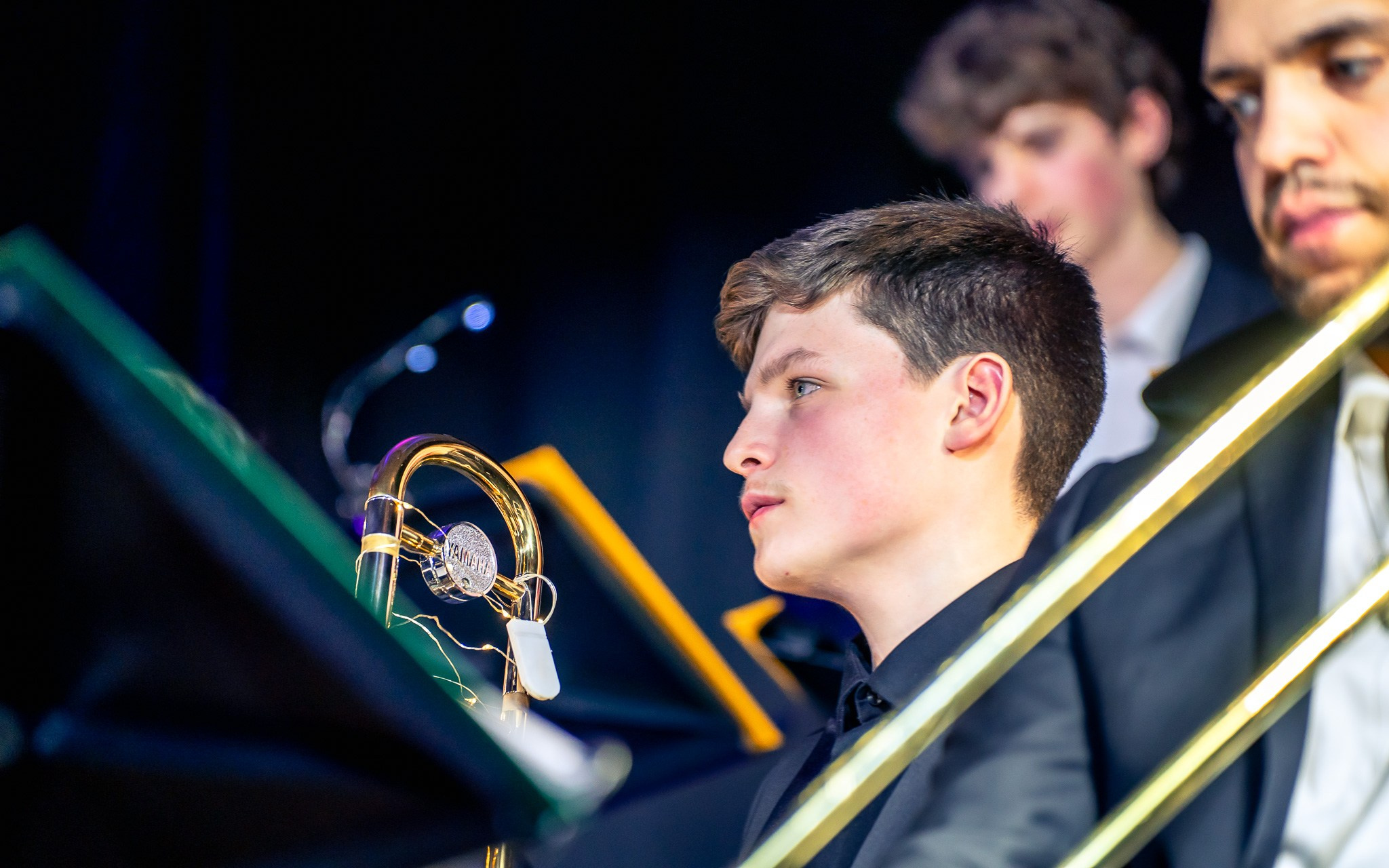 A Jazzy Christmas. Expect Miracles Photography by Kate & Andrew