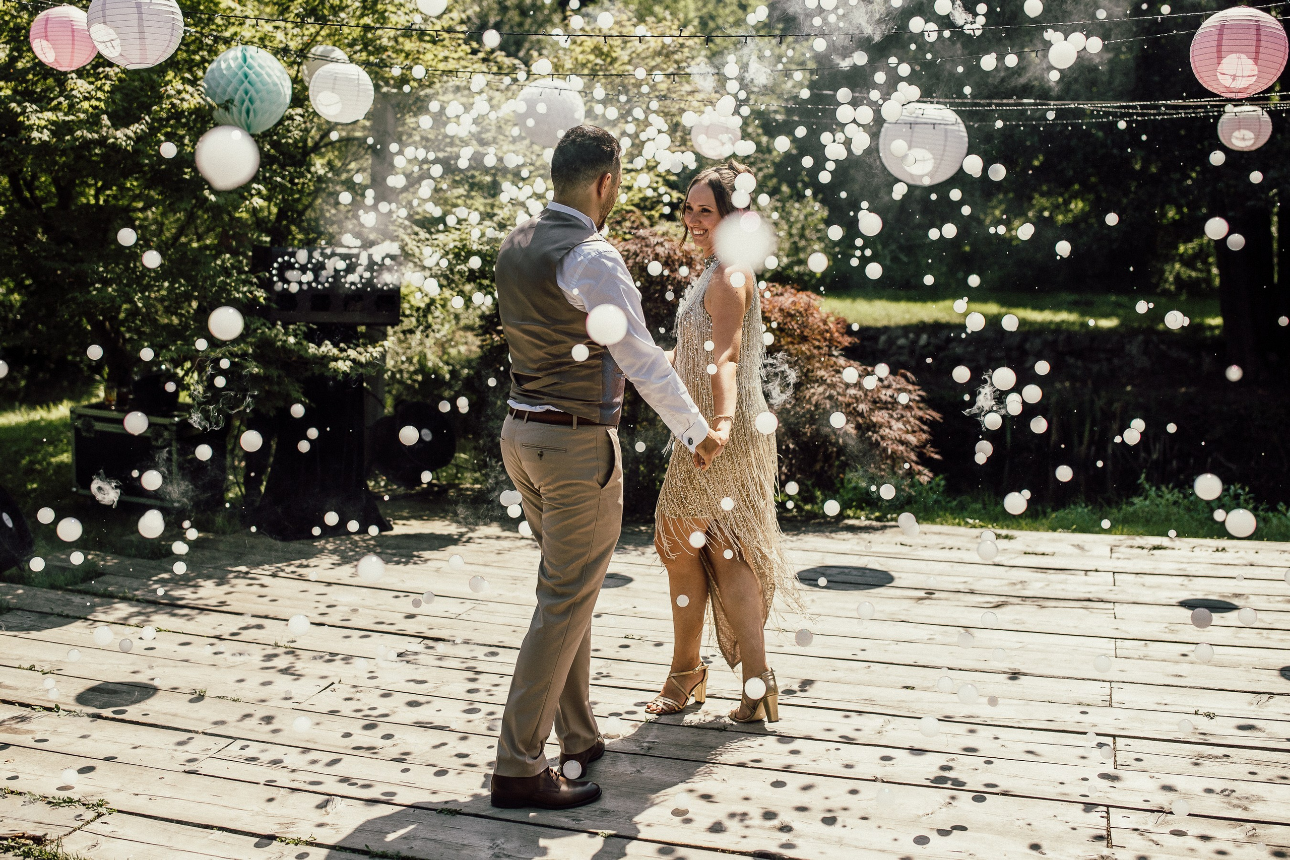 Nunta în aer liber RustiQ Garden - Fotograf Nuntă. Horatiu Fat: Fotograf si Videograf Profesionist Nunta Cluj-Napoca