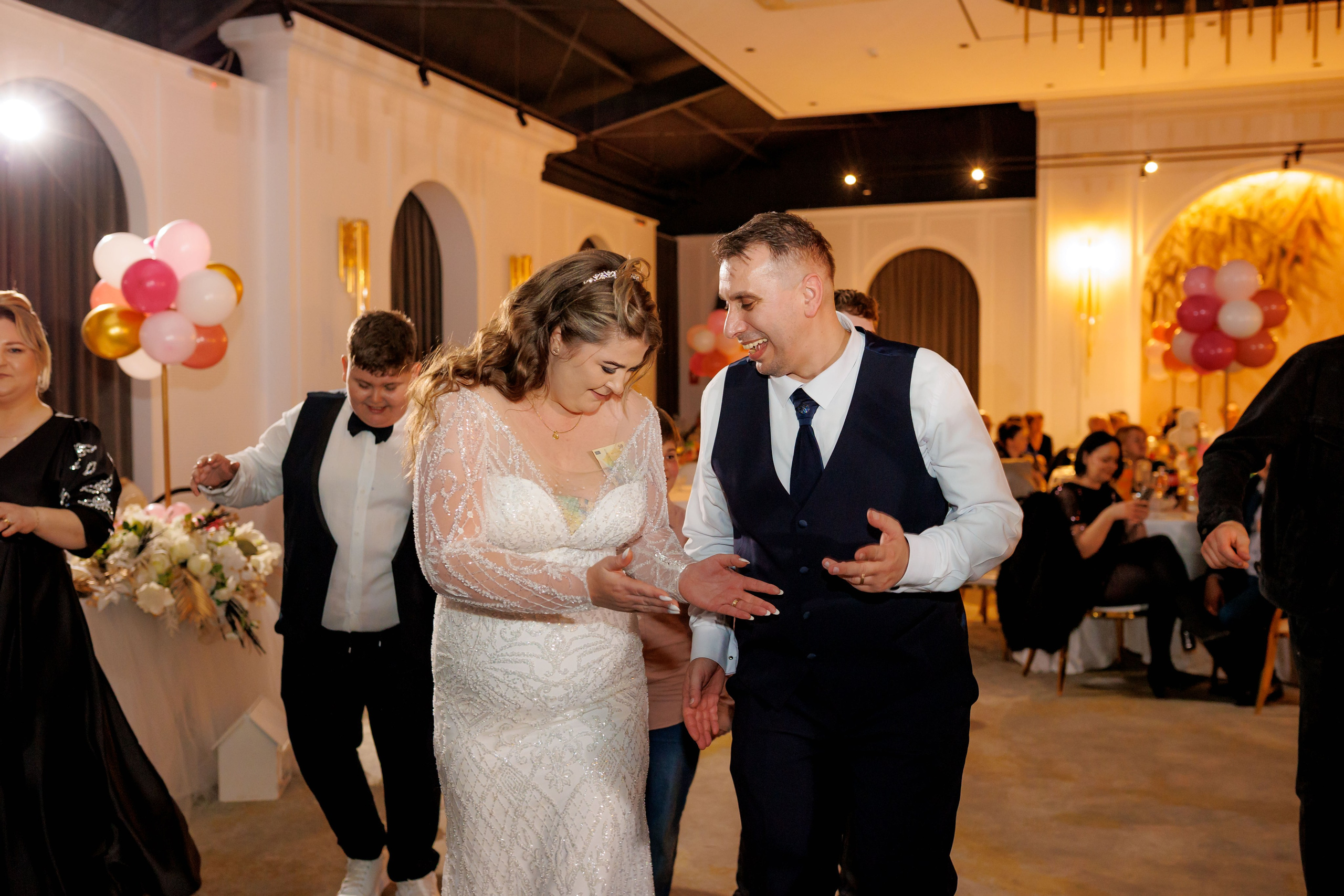 Povestea voastră, regizată de noi |Cristi Turculet Videograf Nuntă Suceava | wedding highlight. Servicii foto-video profesionale, pentru momente de neuitat