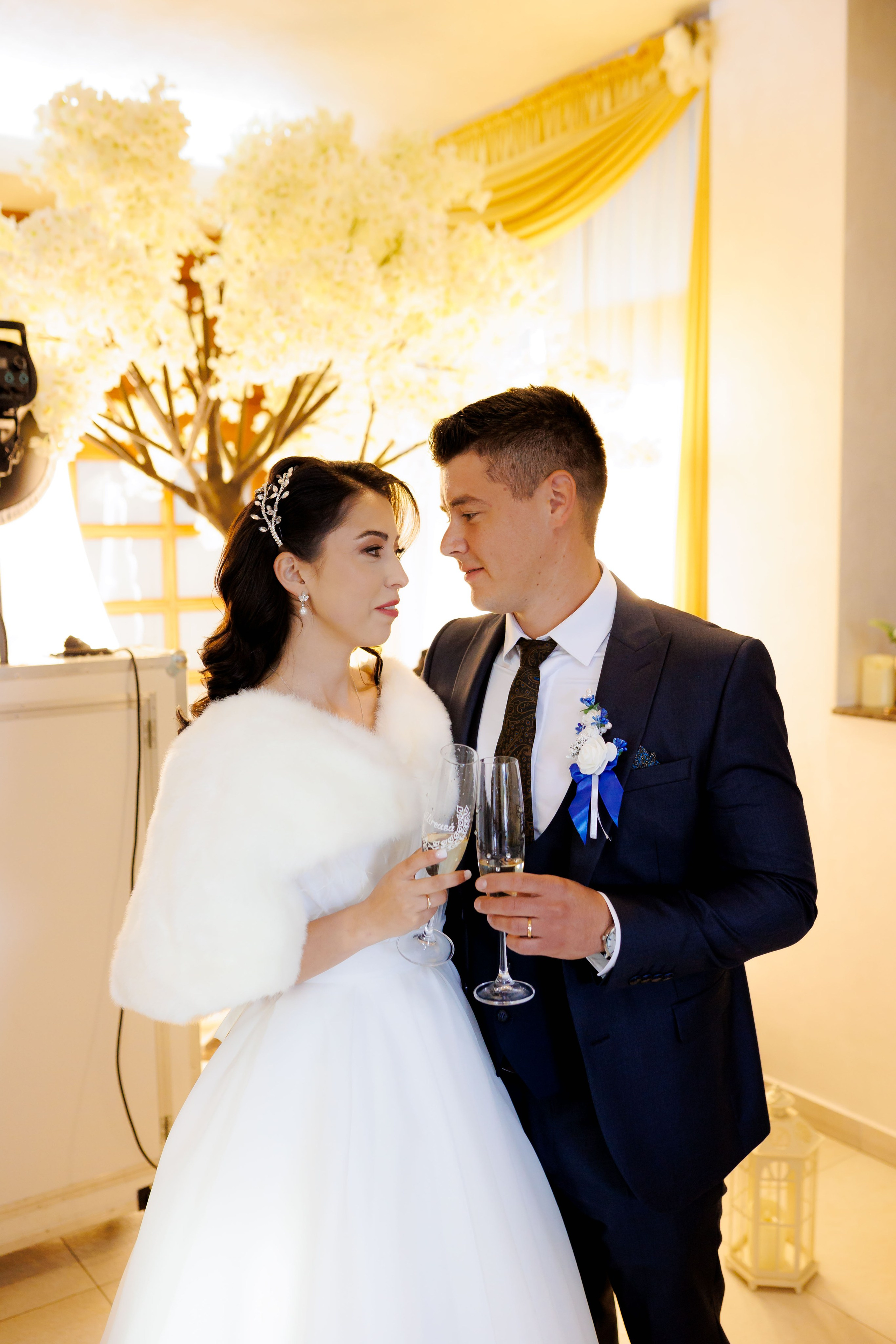 Loredana & Emilian – Ziua Nunții | Videografie - fotografie Botez Suceava, Iași, Botoșani. Servicii foto-video profesionale, pentru momente de neuitat