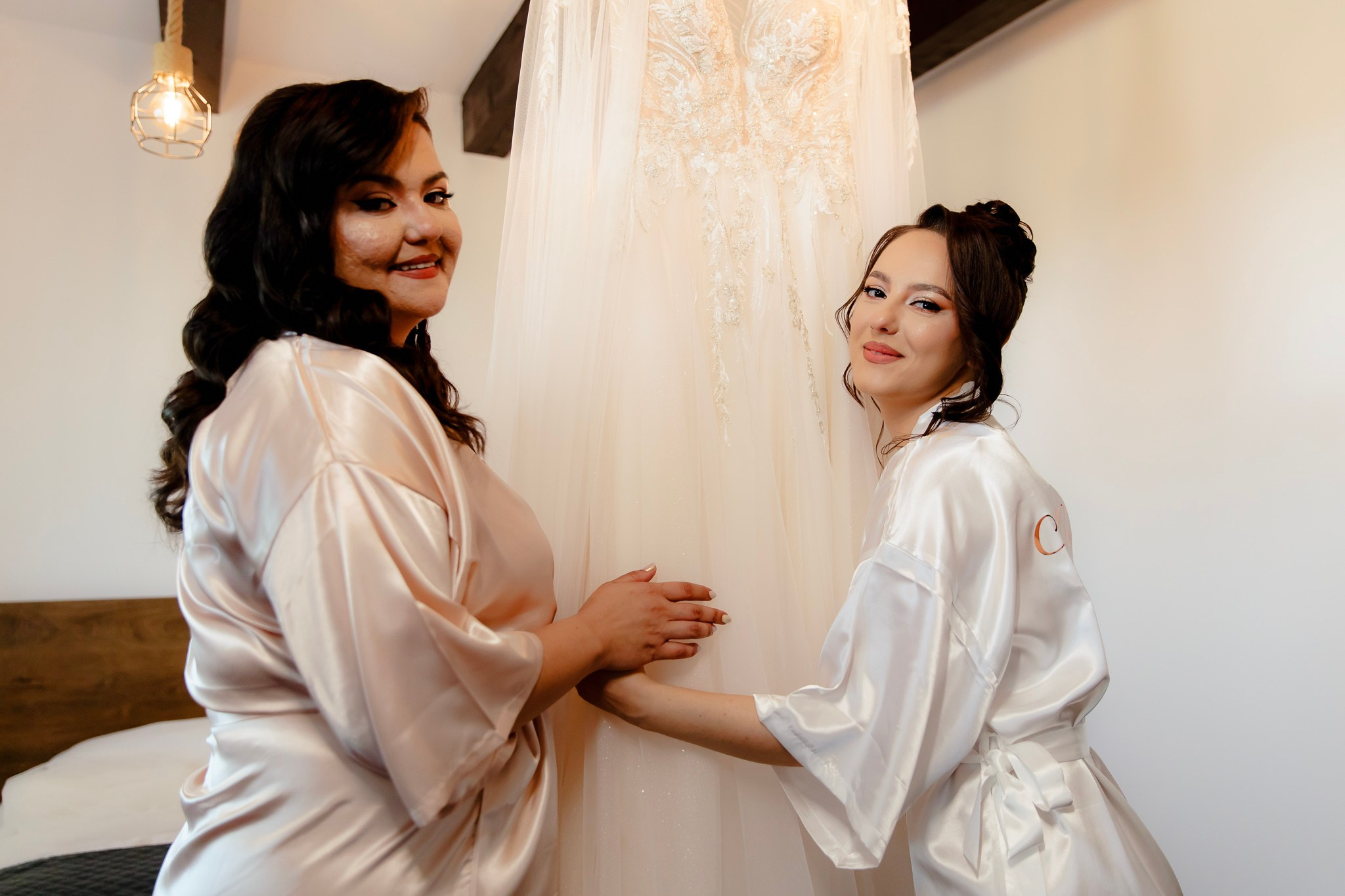 Ioana & Ionuț | Nuntă de poveste la Păstrăvăria Poiana din Mălini județul Suceava. Servicii foto-video profesionale, pentru momente de neuitat