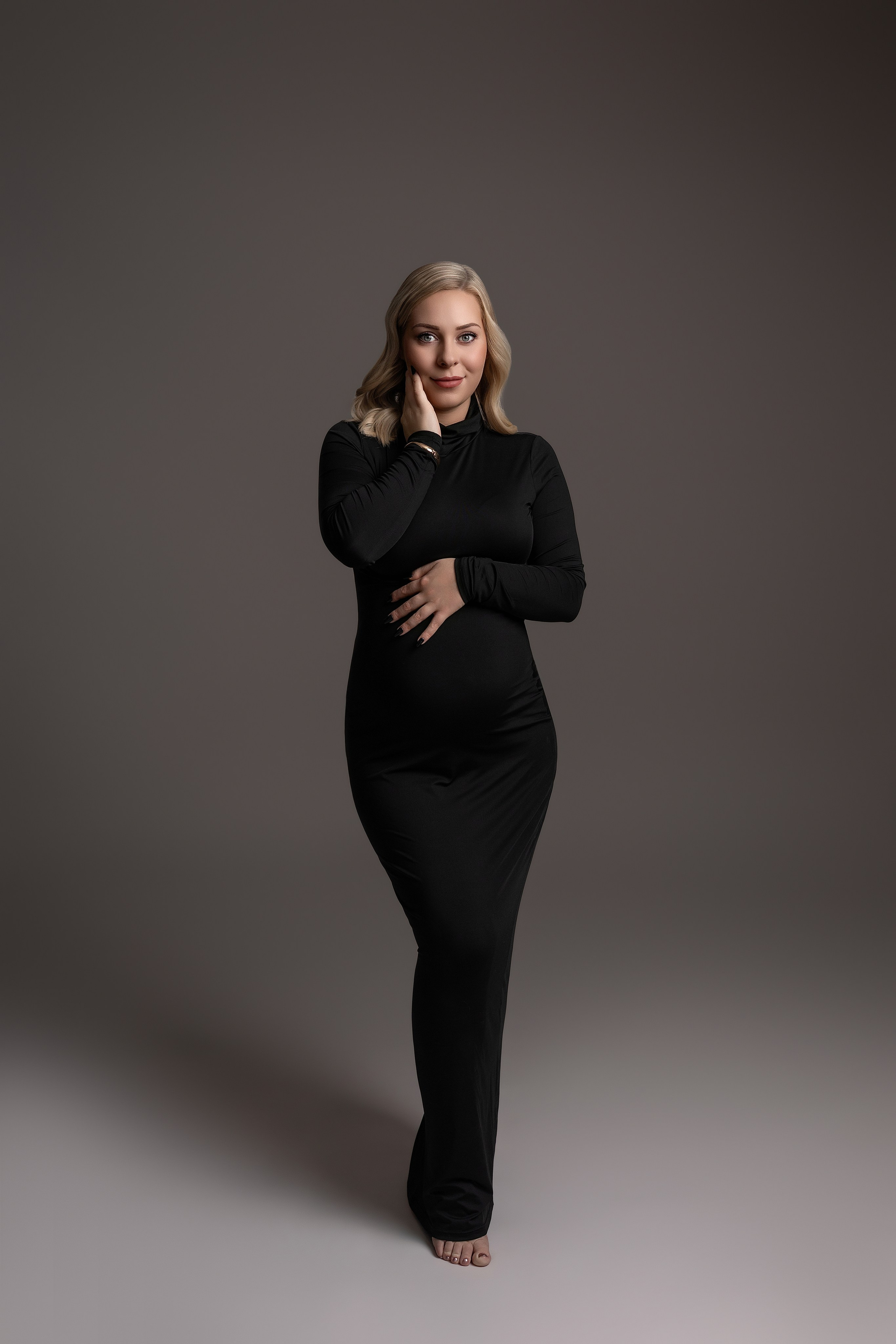 Babybauch. Neugeborene- Schwangerschaft- und Kinder Fotografin in Lehre
