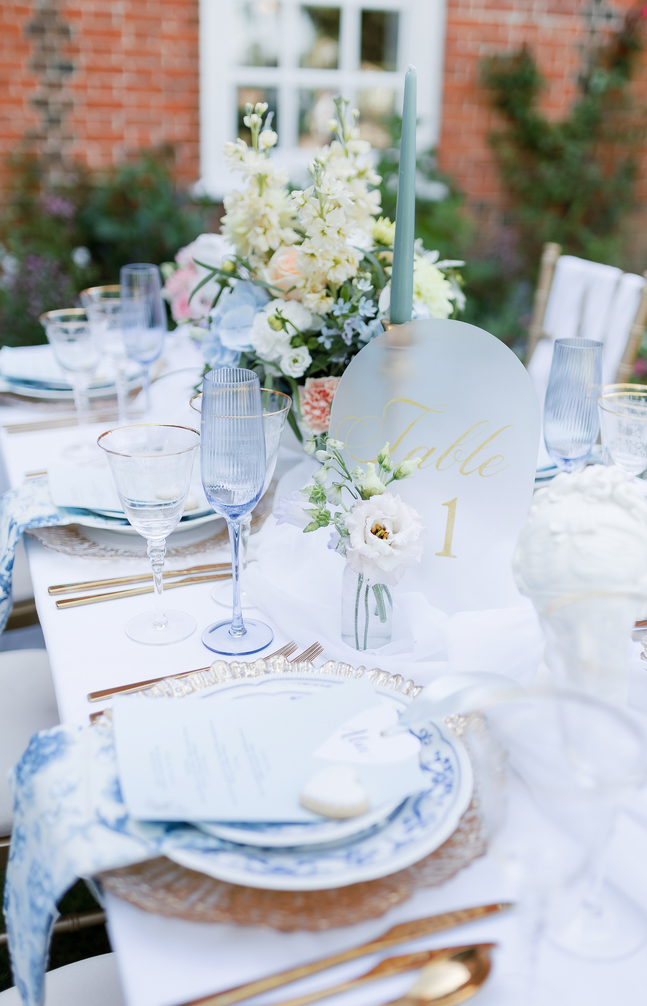 Regal Romance | Editorial Photoshoot at Gosfield Hall, London Estat. YES I DO PRODUCTION — Wedding photography&videography