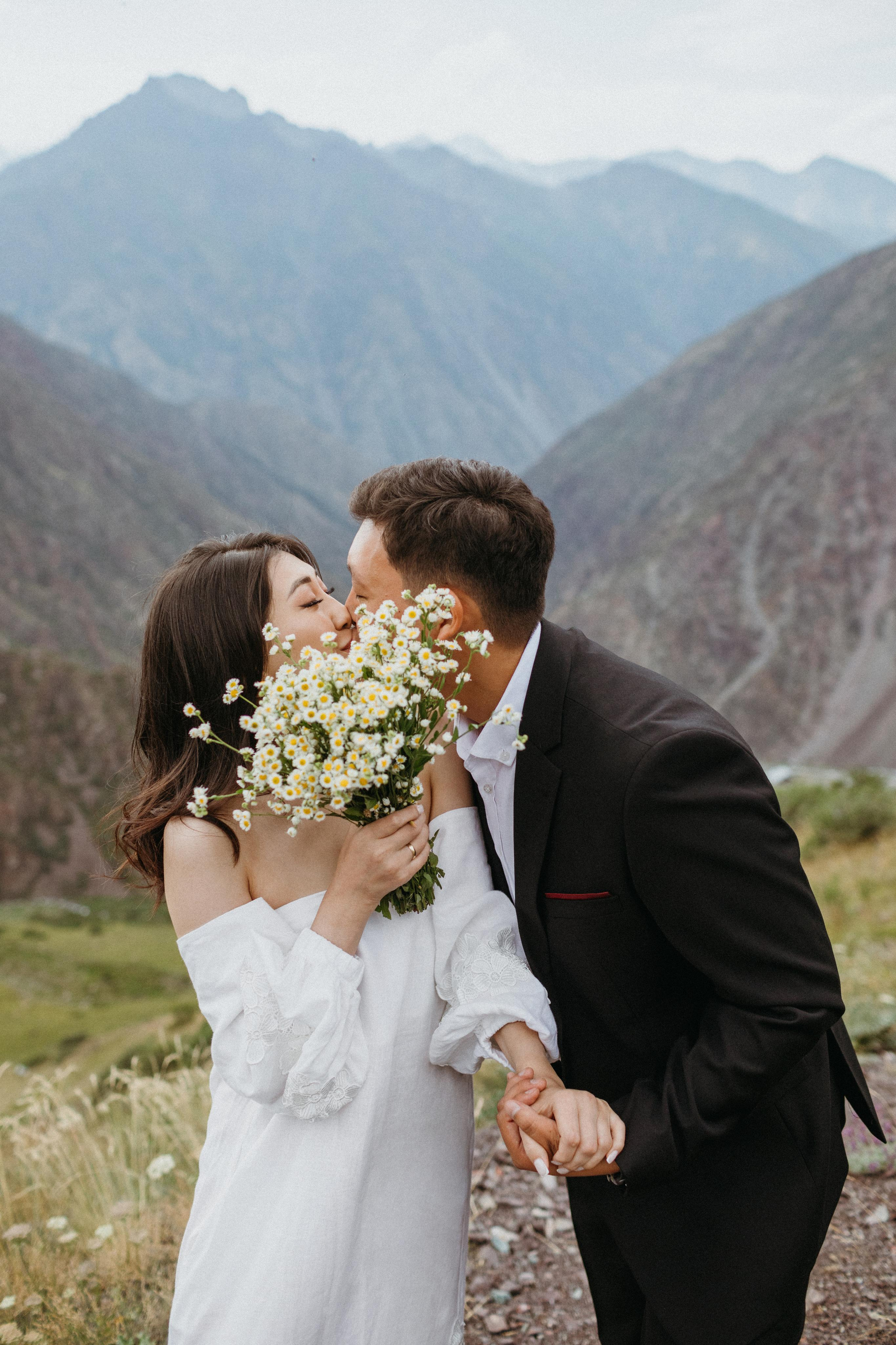 Свадебная фотосессия в Кыргызстане. Фотограф в Бишкеке Оксана Шувалова