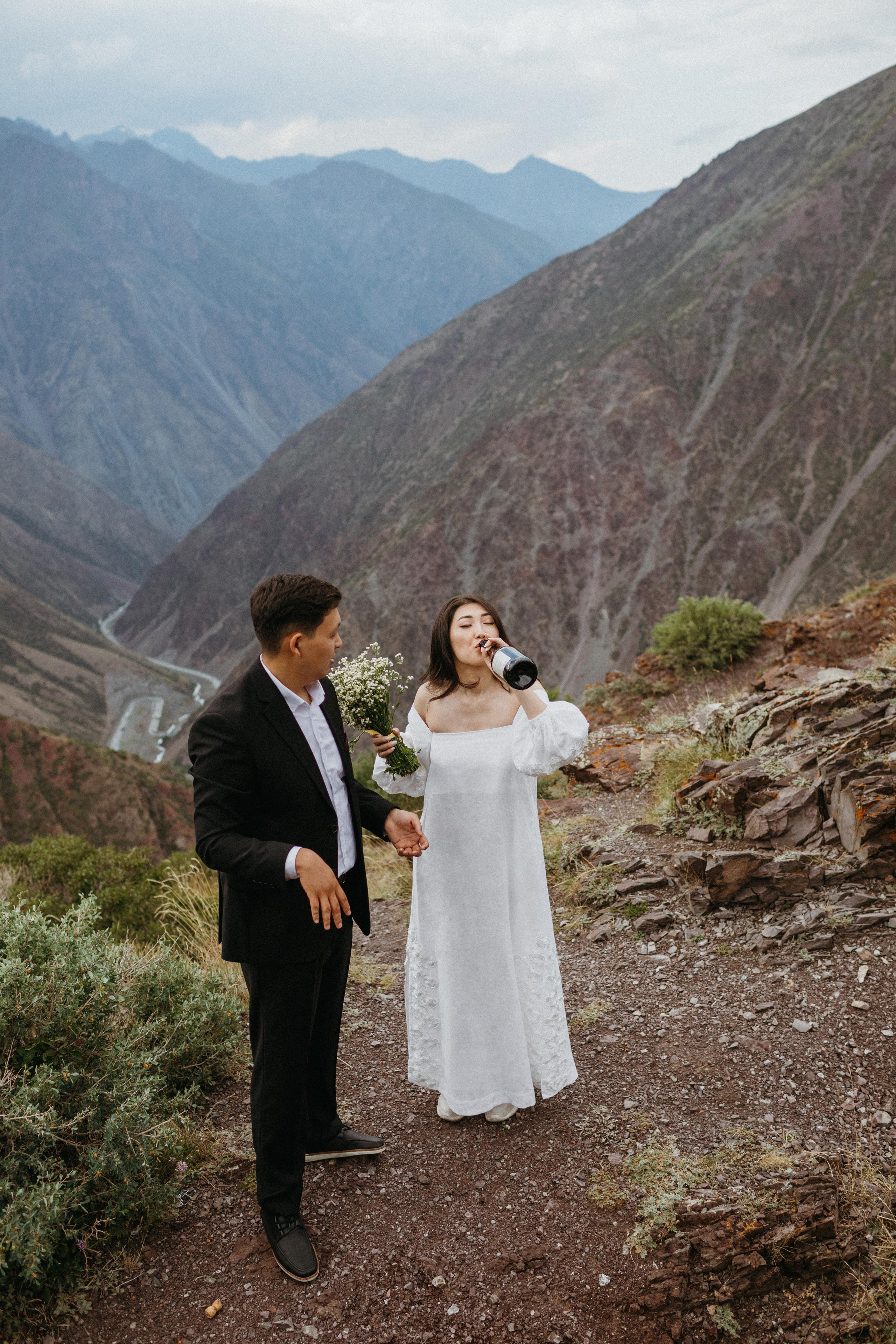 Свадебная фотосессия в Кыргызстане. Фотограф в Бишкеке Оксана Шувалова