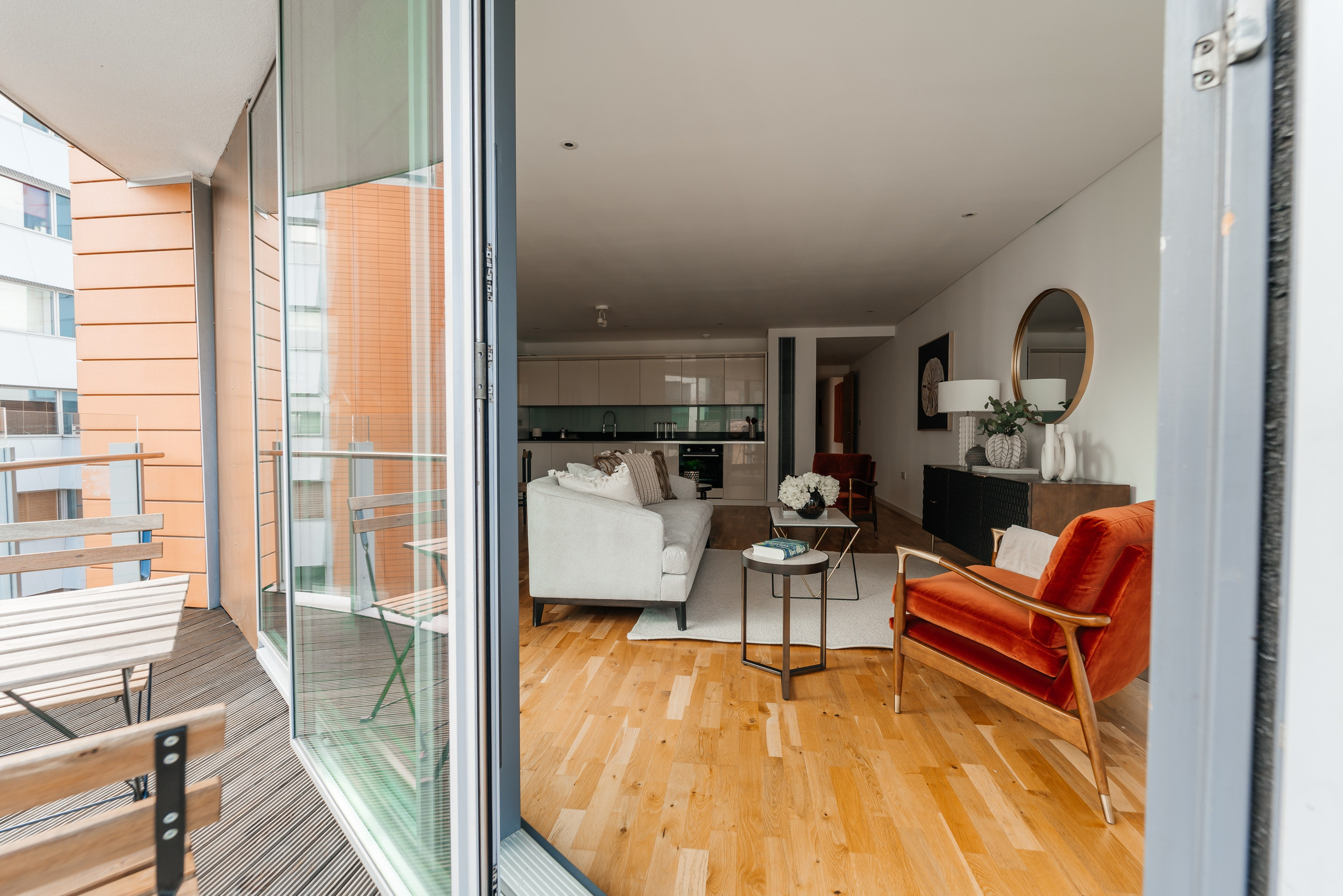 Photography of a 2 bedroom flat. Photographer in England Ekaterina Romanova