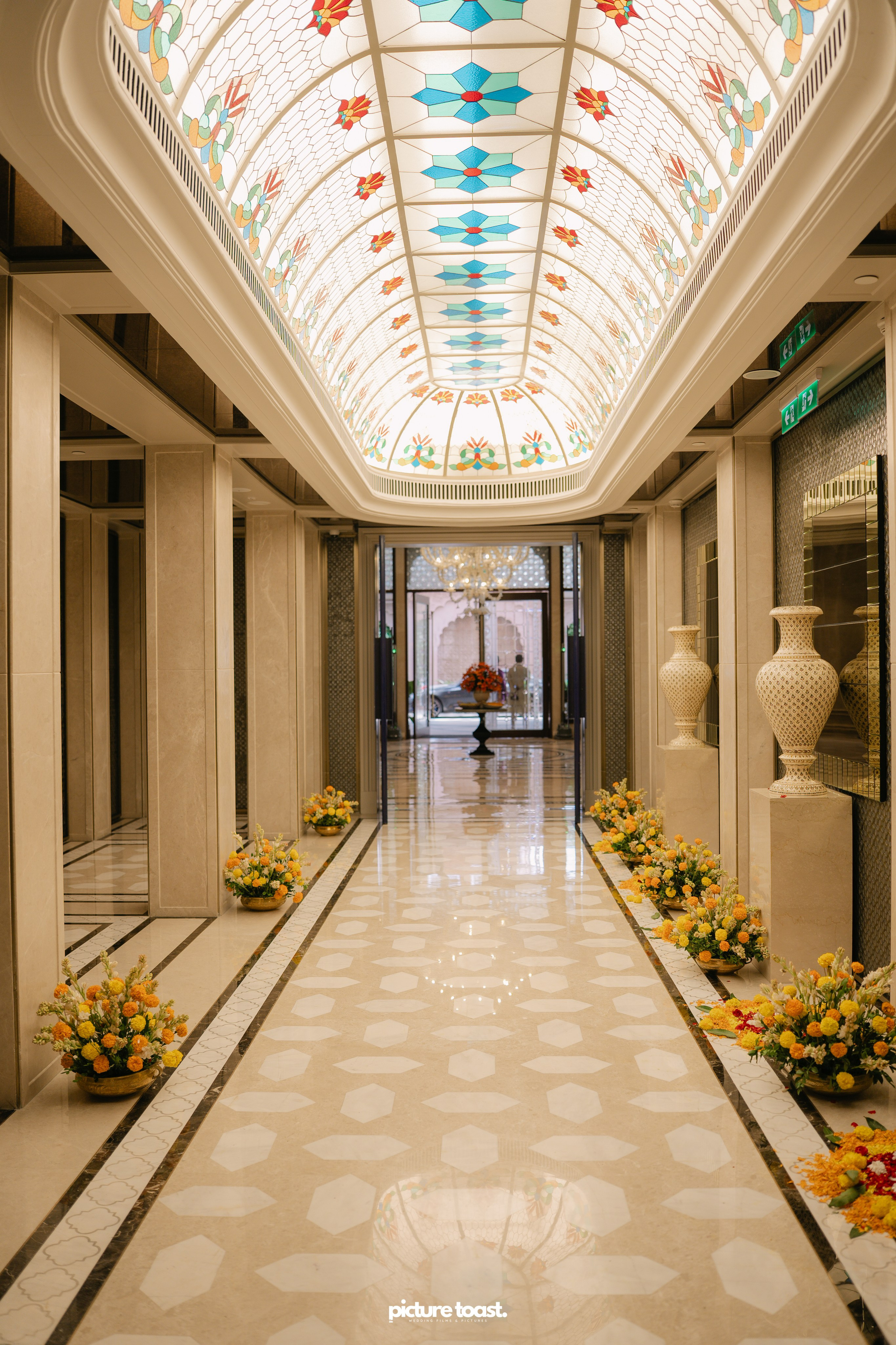 South Indian Wedding Ft. Aashna & Rajiv. Fine art Wedding Photographers in India & Canada