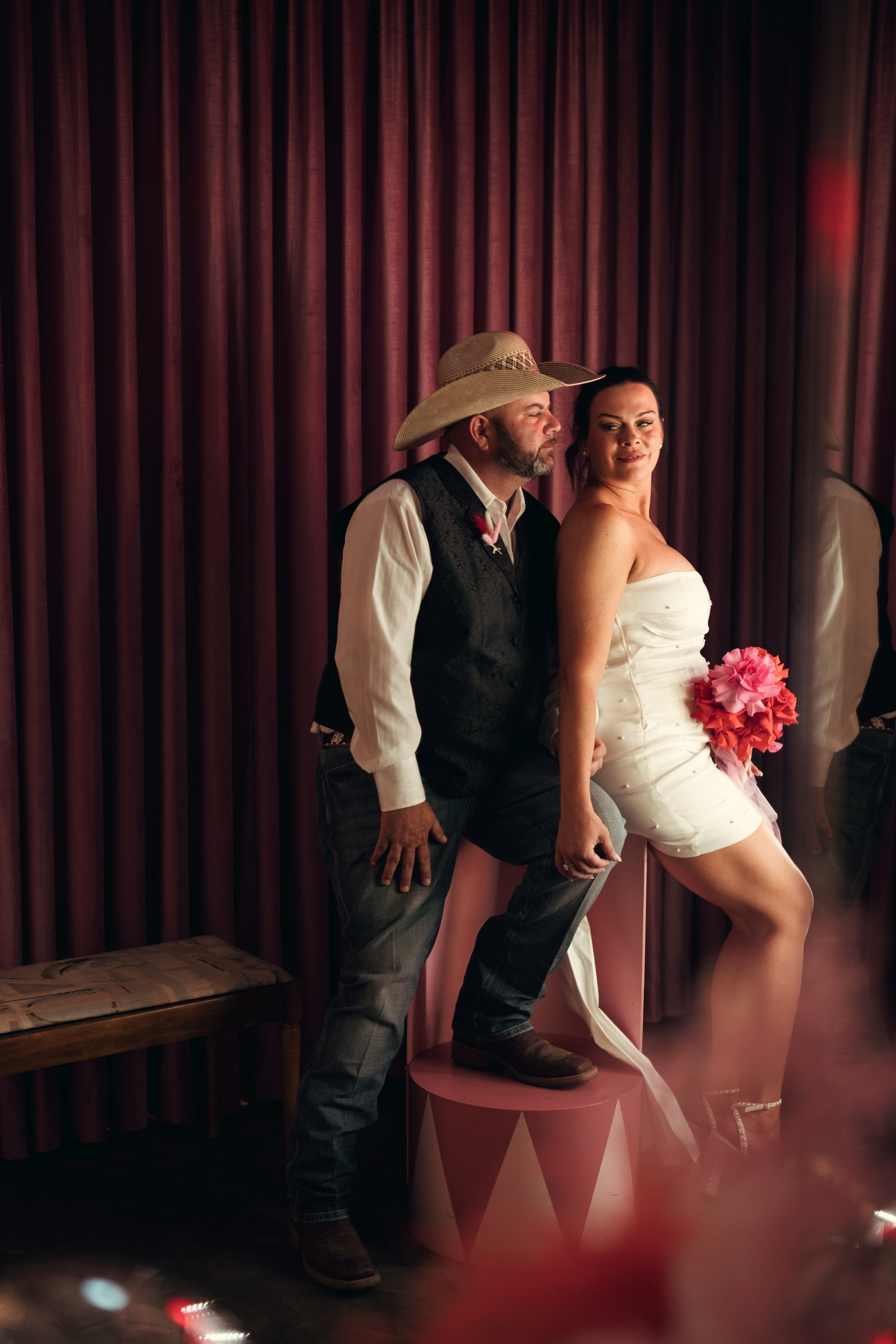 Jaye&Richie. Wedding & elopement photographer Viktoriya Kravtsov. Las Vegas