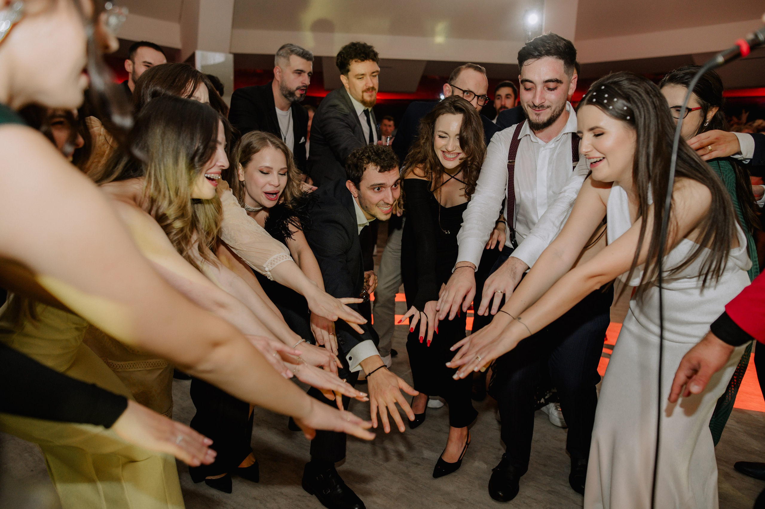 Nunta in Octombrie, in culorile toamnei , la Elysium , Iasi. Proud Vision Weddings | Wedding Photography & Film — Servicii profesionale Foto Video Nunta Iasi