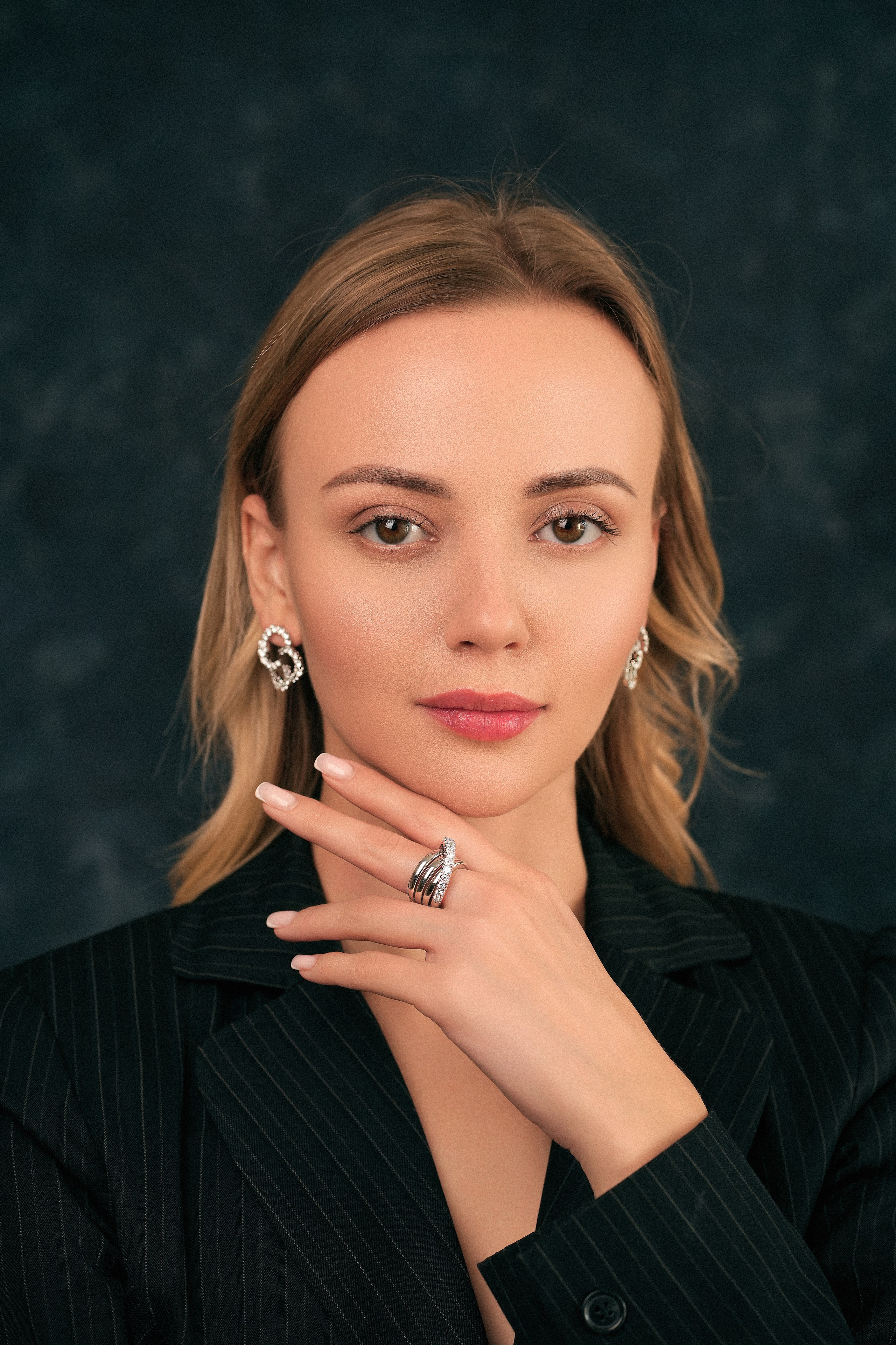 Ювелирный магазин ADMIRIA. Azat_visuals