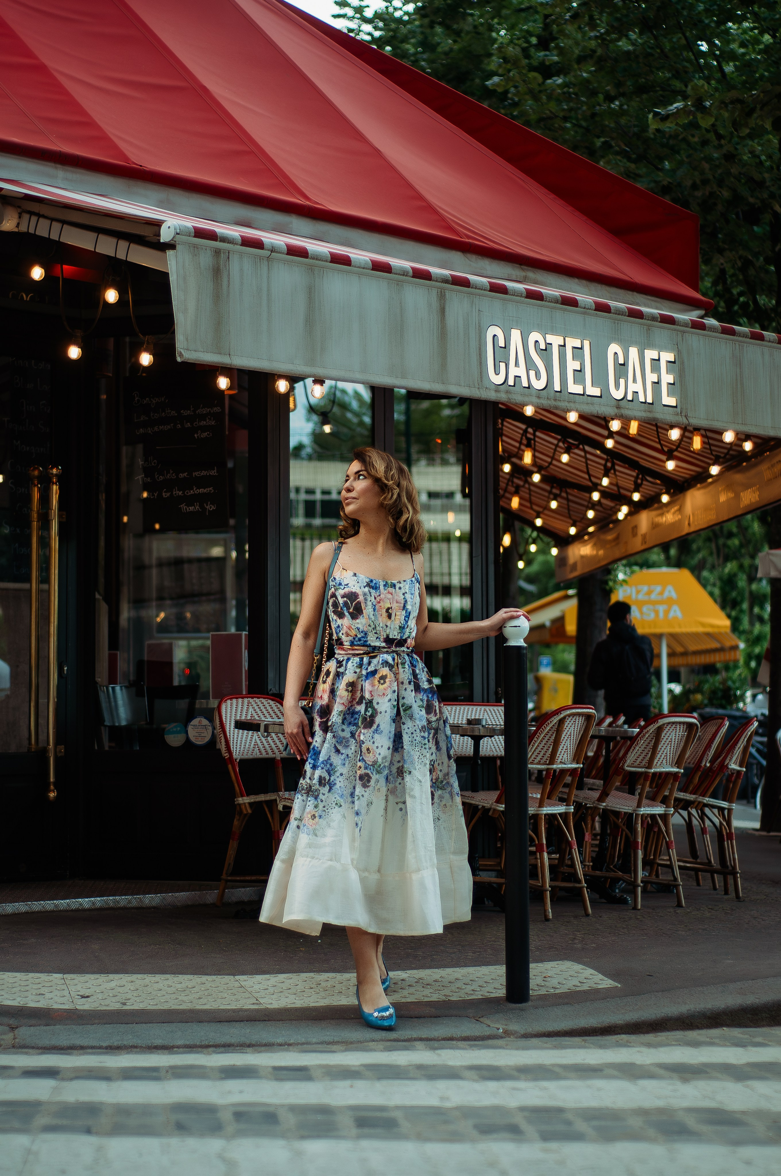 Индивидуальная фотосессия в Париже. Фотограф в Париже Полина Осипова