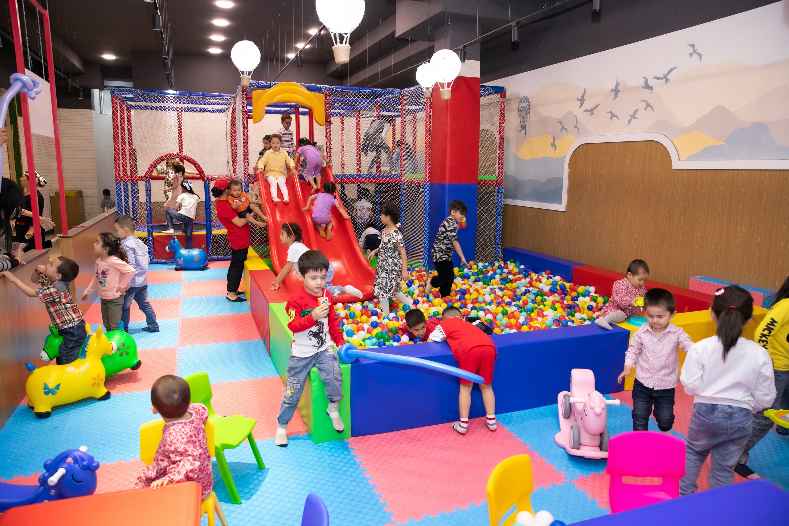 Открытие: LES AILES & CHOPAR. Профессиональная Фото-Видео Студия Геннадия Нестеренко | Ташкент и Весь Узбекистан