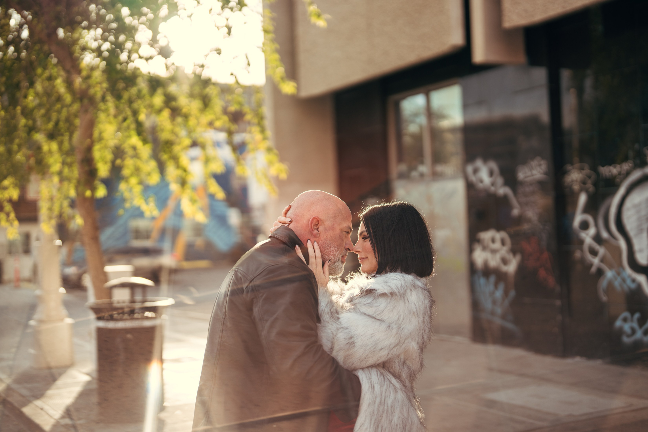 Linzey&Chad. Wedding & elopement photographer Viktoriya Kravtsov. Las Vegas