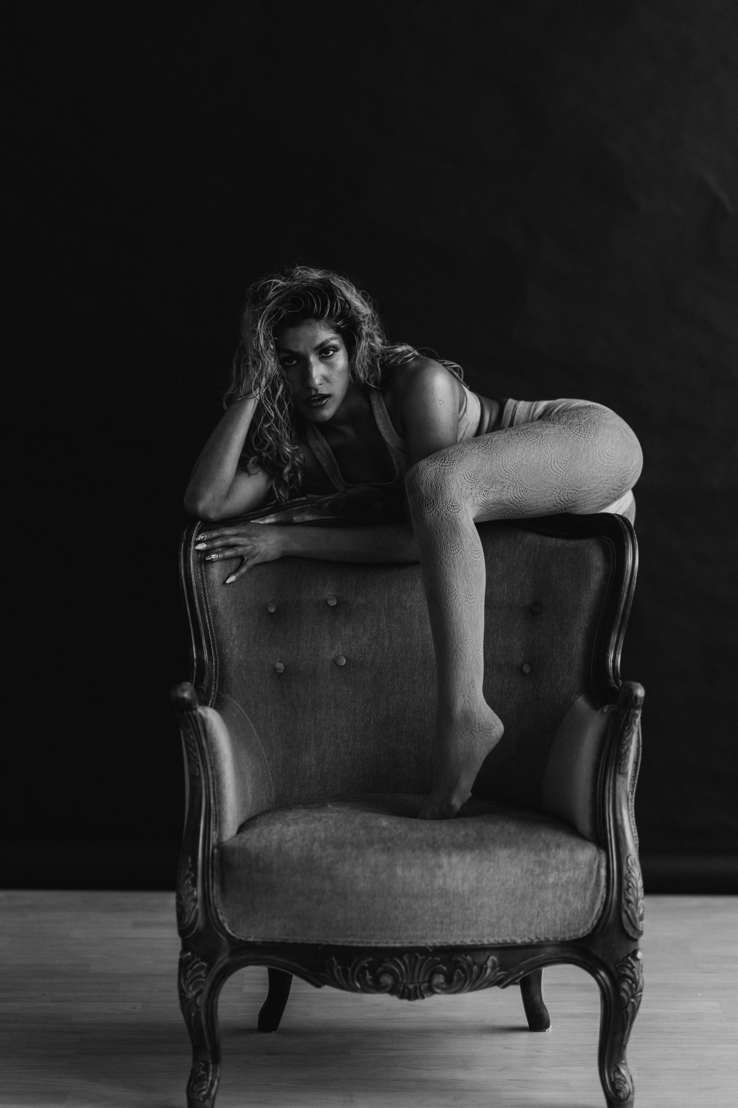 DANCERS. Victoria Olonen – Cinematic Portrait Artist | Helsinki & Europe