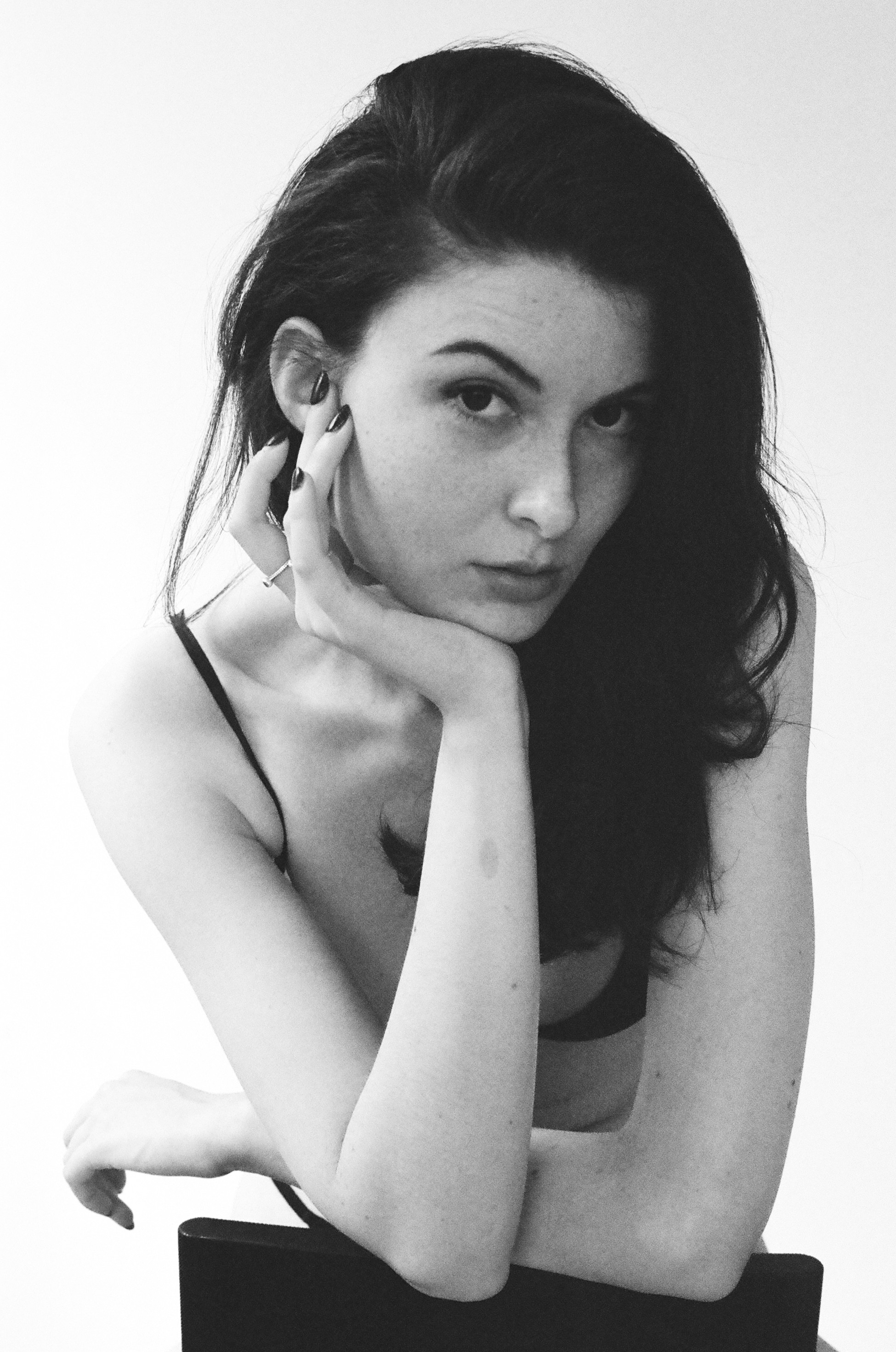 Violetta. Film photographer