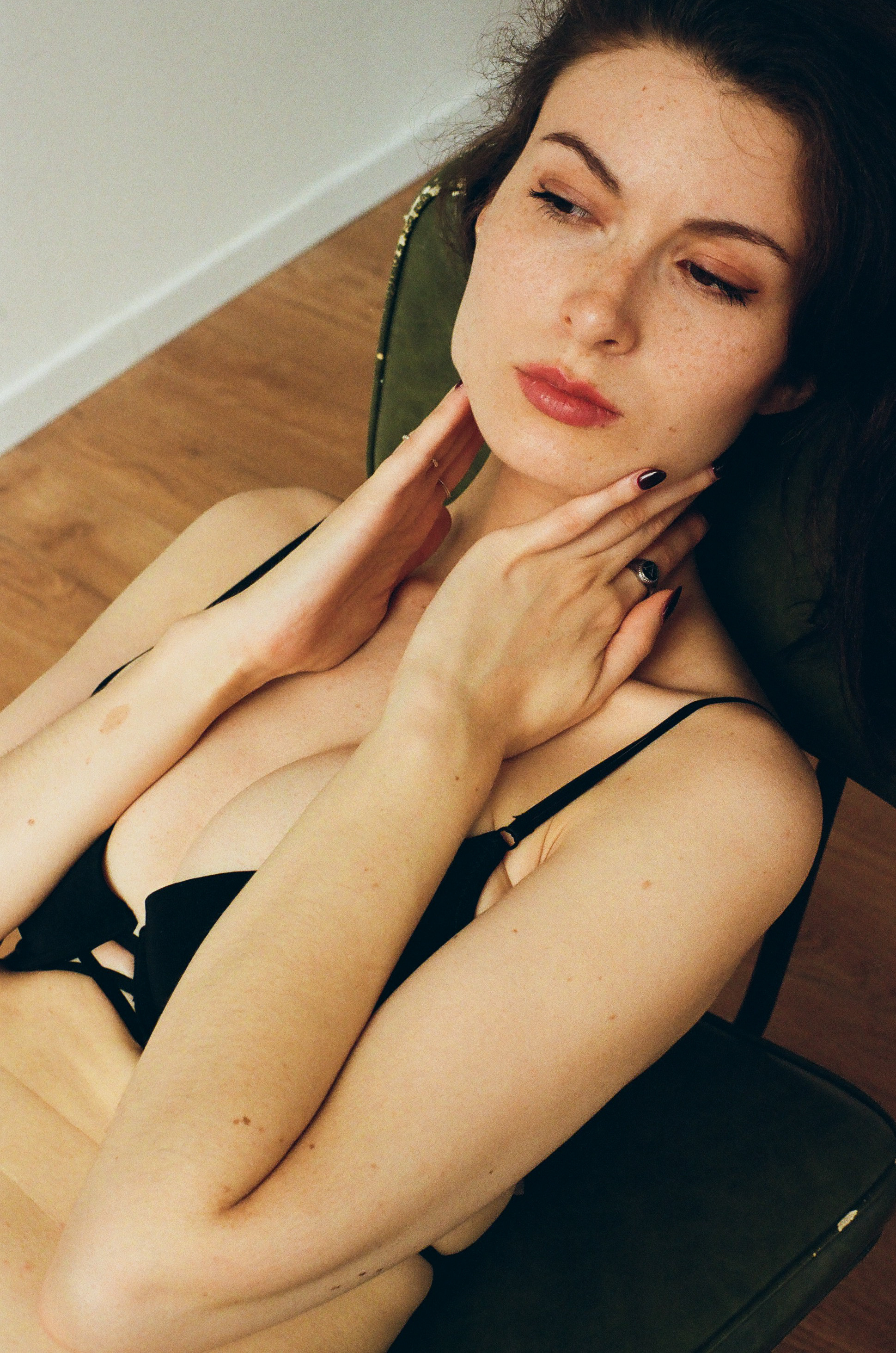 Violetta. Film photographer