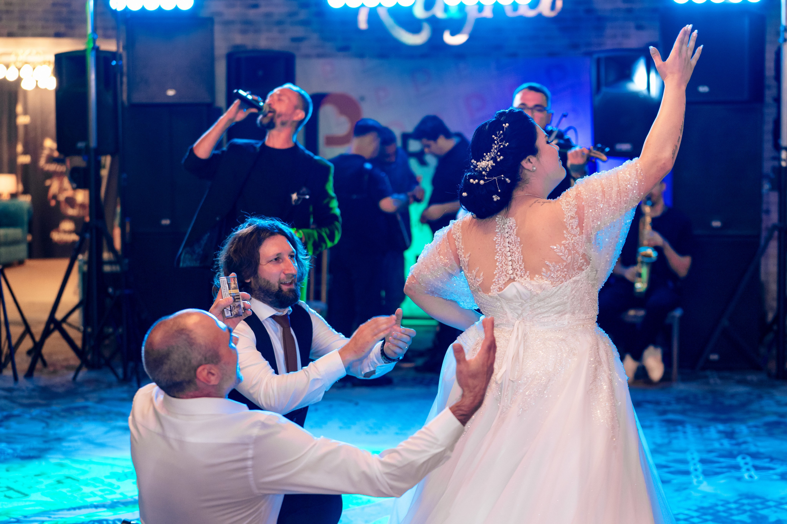 Madalina & Alex. Acasă