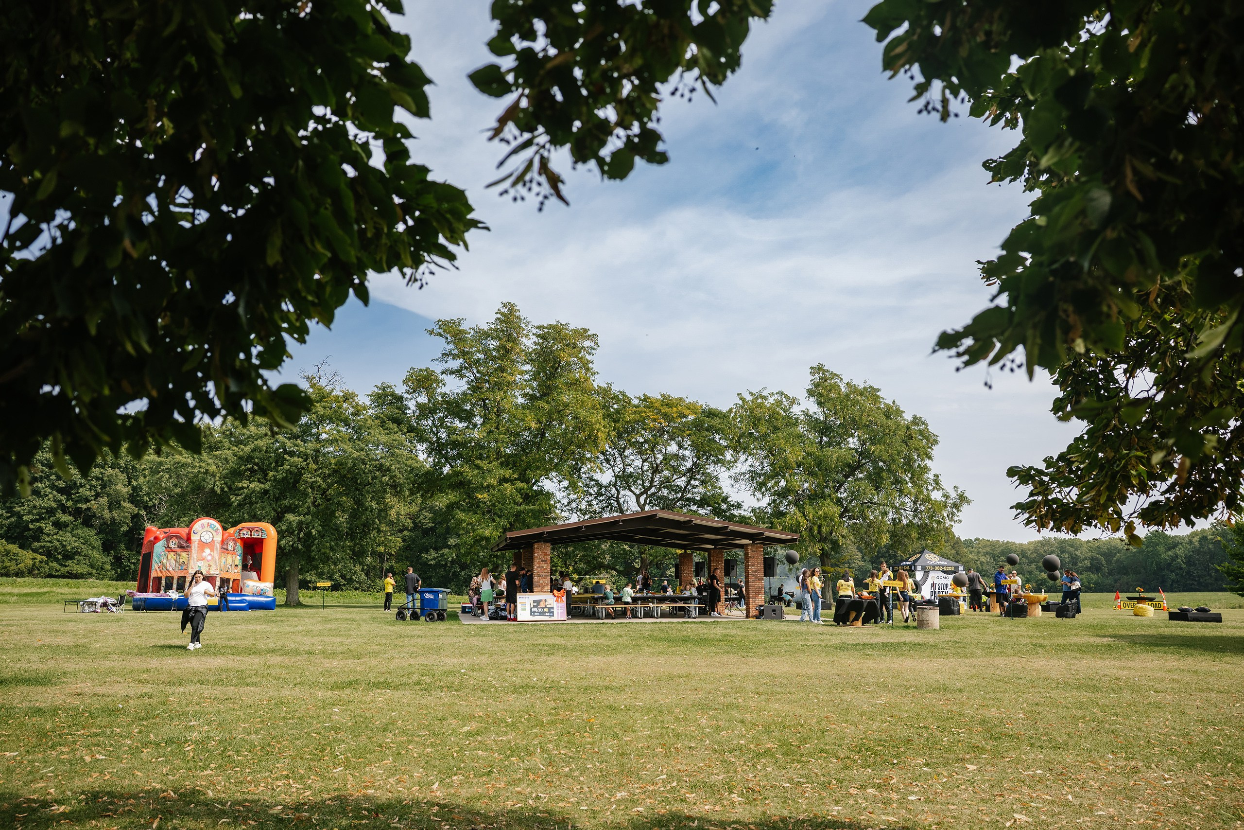 OCMC 09.13.2025. Wedding family event photographer in Chicago Nick Yushevich