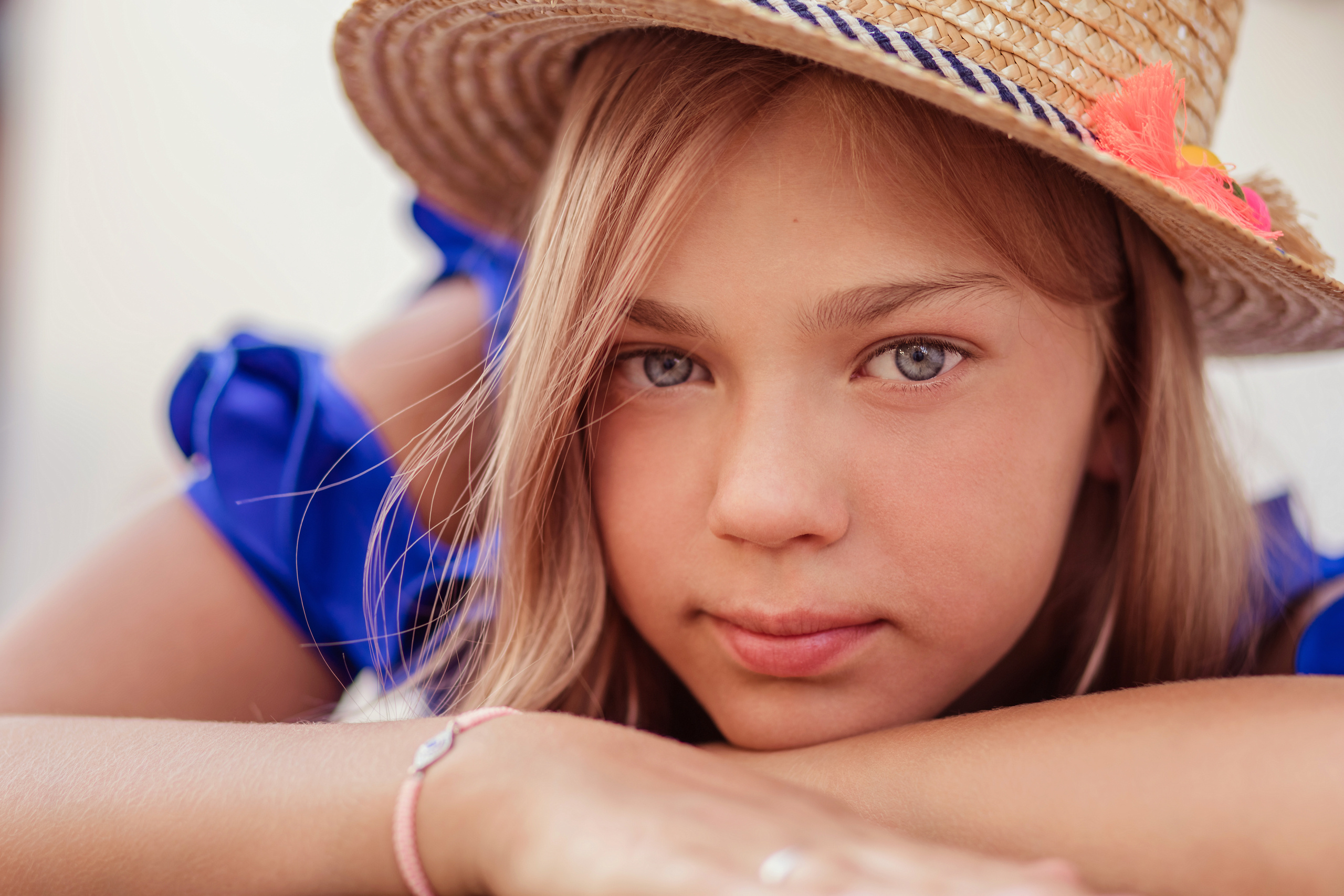 Sofia and Julia. Mom and daughter