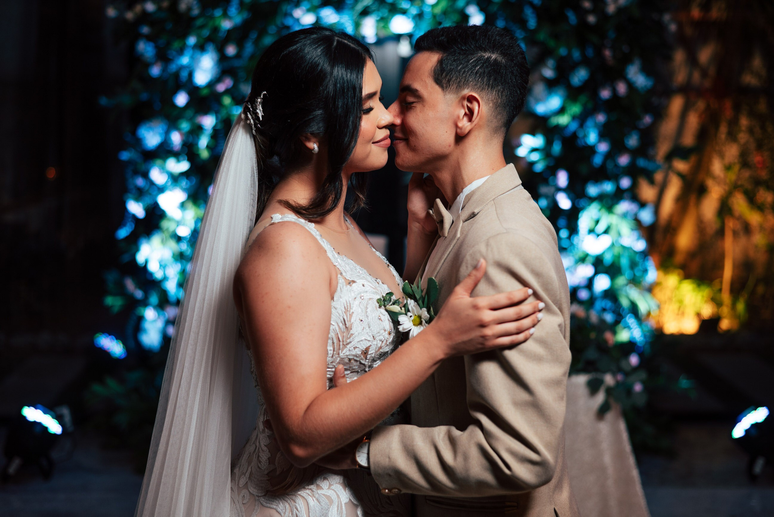 Fotógrafo profesional de bodas en Barranquilla. Fotógrafo profesional de bodas, embarazo y familias en Barranquilla