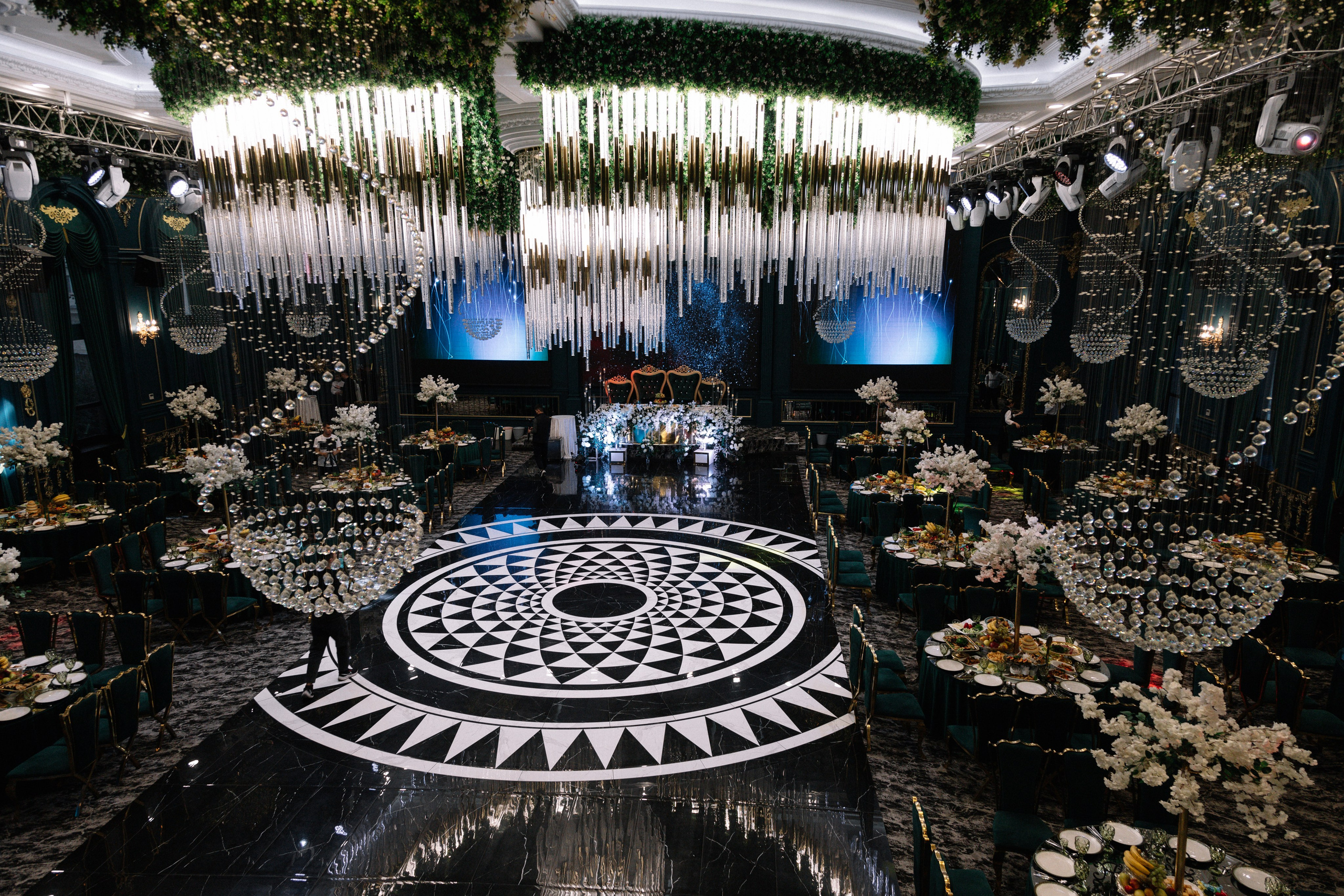 Anvar & Akimai. Свадебный фотограф в Бишкеке