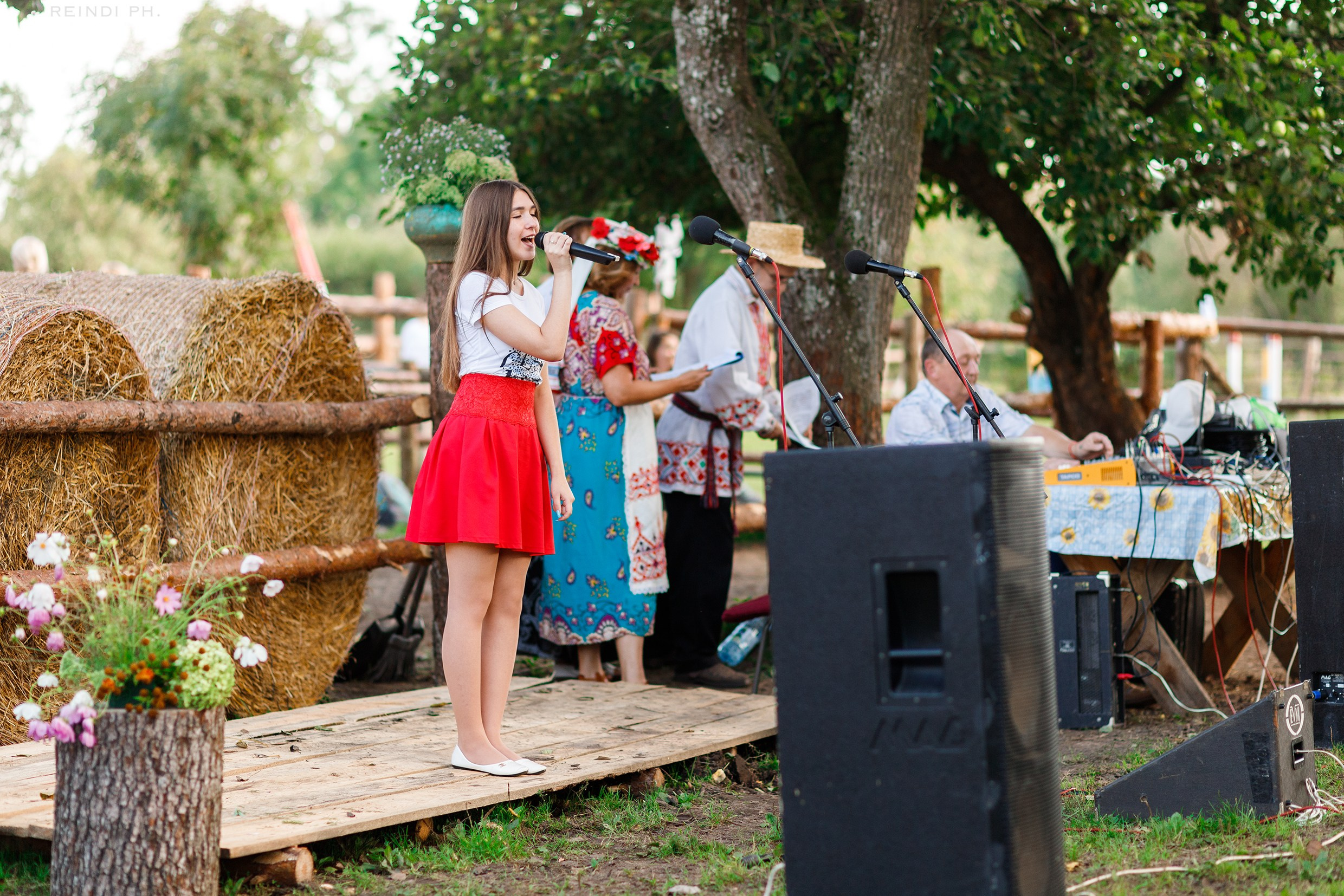 Horse show in the village. Kaja | fotograf we Wrocławiu | ludzie i psy