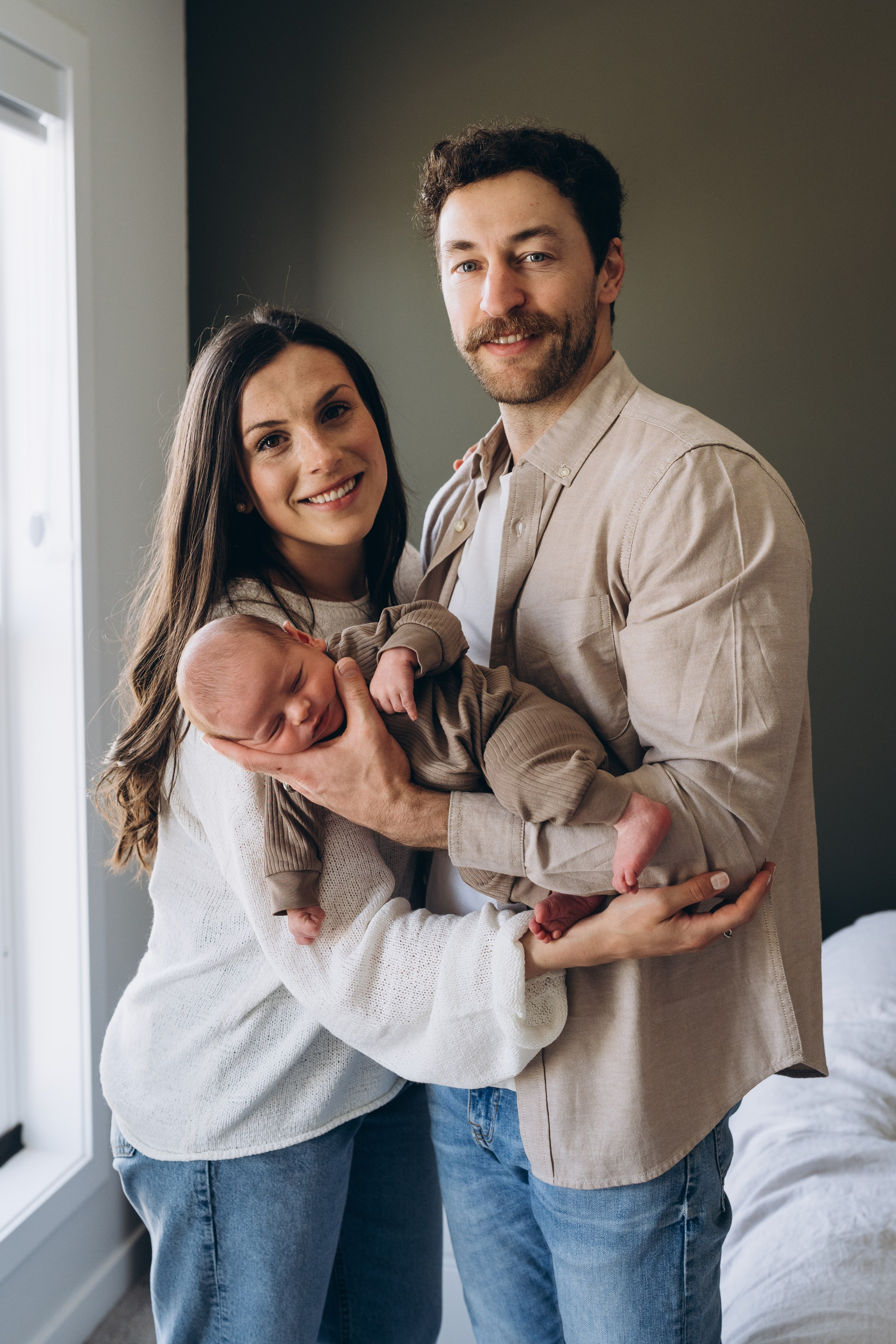 Jess & Fam #2. Calgary Wedding & Lifestyle Photographer — Yevhen Polishchuk
