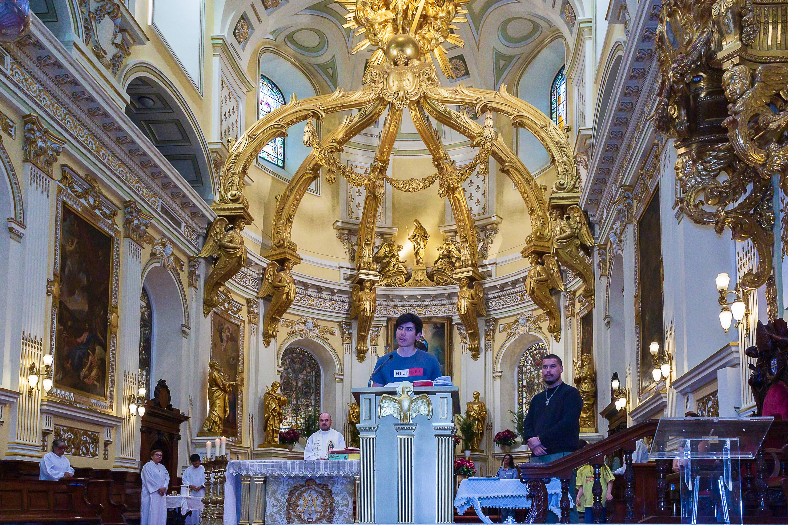 Sainte Anne de Beaupre et Quebec. Studioplaza8
