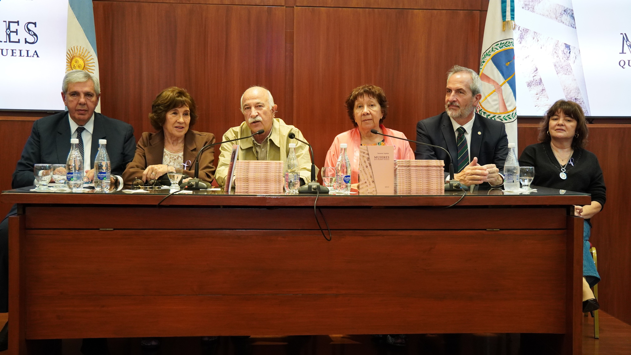 Presentación de libro, Legislatura de Jujuy. Cuarta Pared