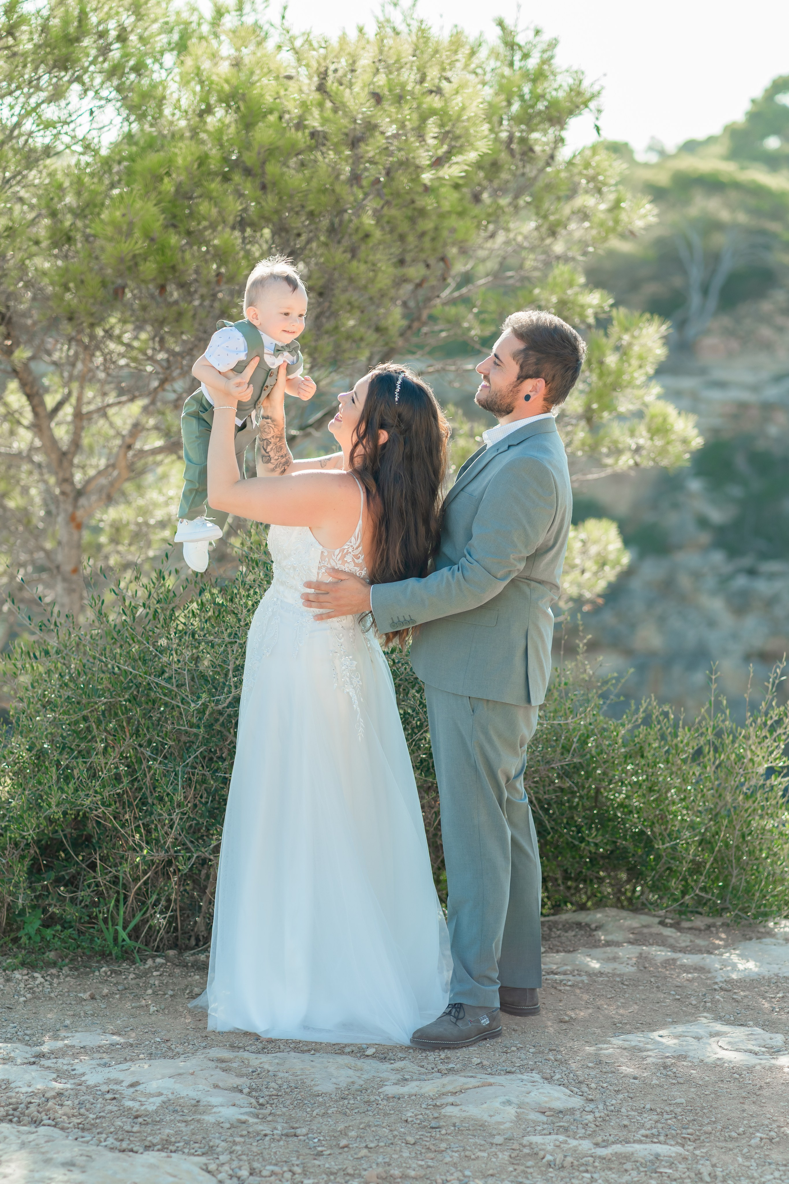 Afterwedding Session P&C. Deine Fotografin auf Mallorca für Familien und Business